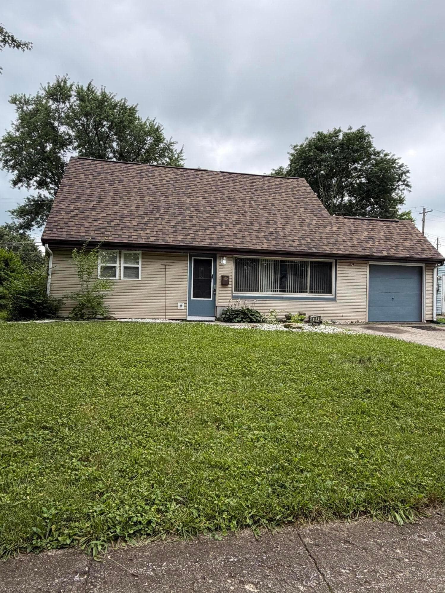 4649 Dundee Avenue, Columbus, OH 43227