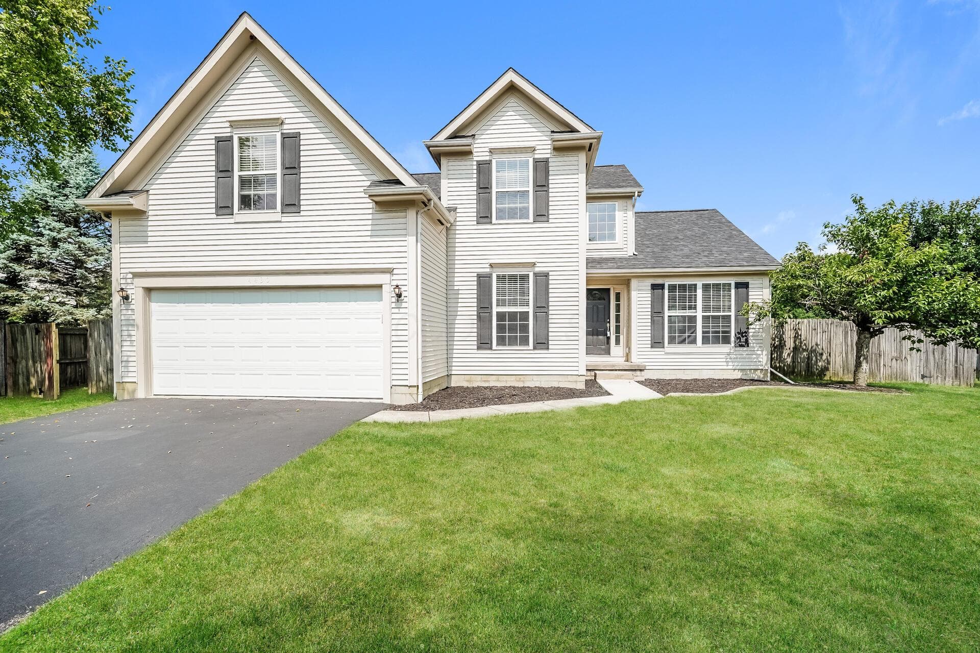 4430 Windrow Drive, Grove City, OH 43123