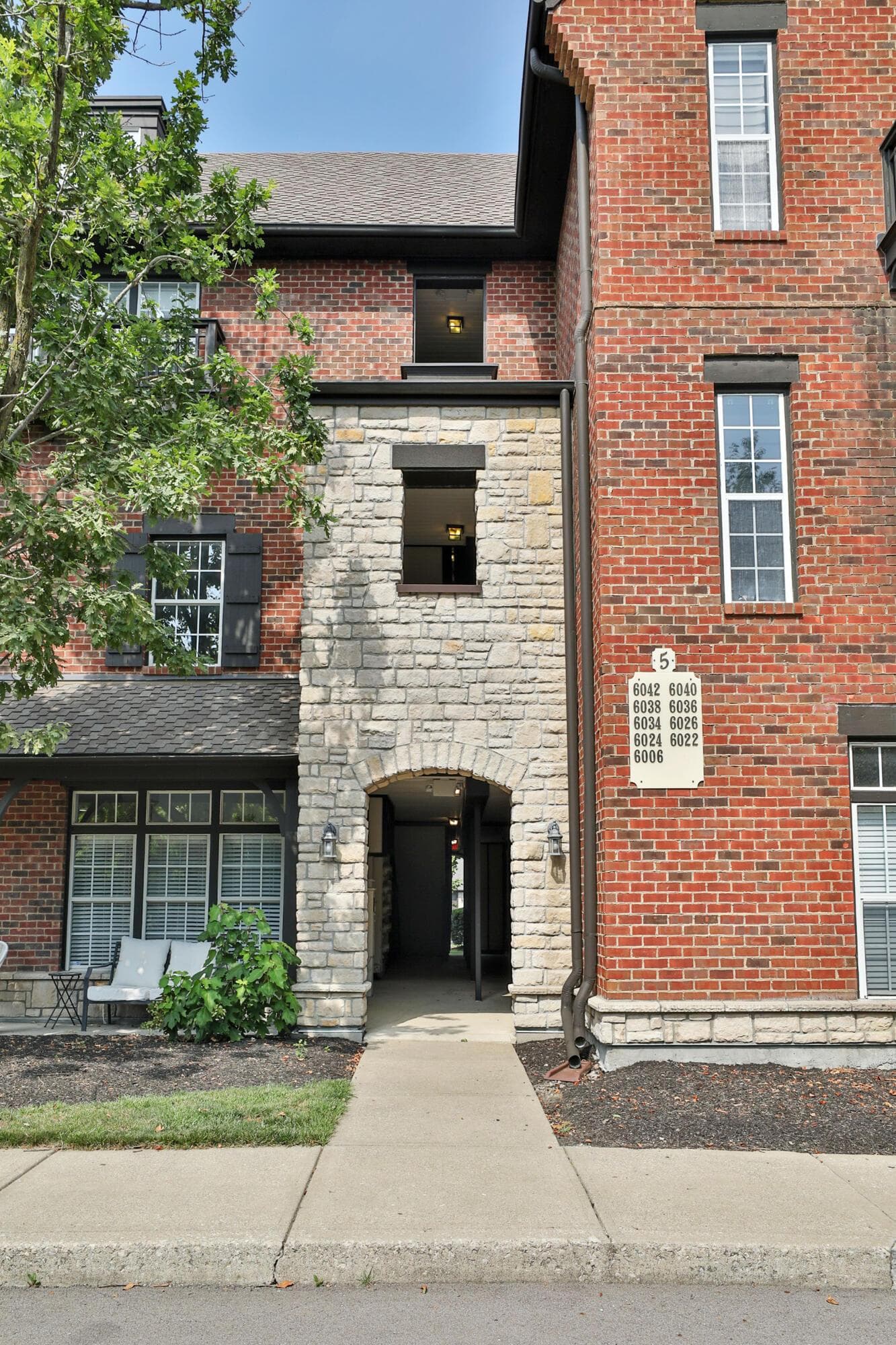 6036 Inishmore Lane, Dublin, OH 43017