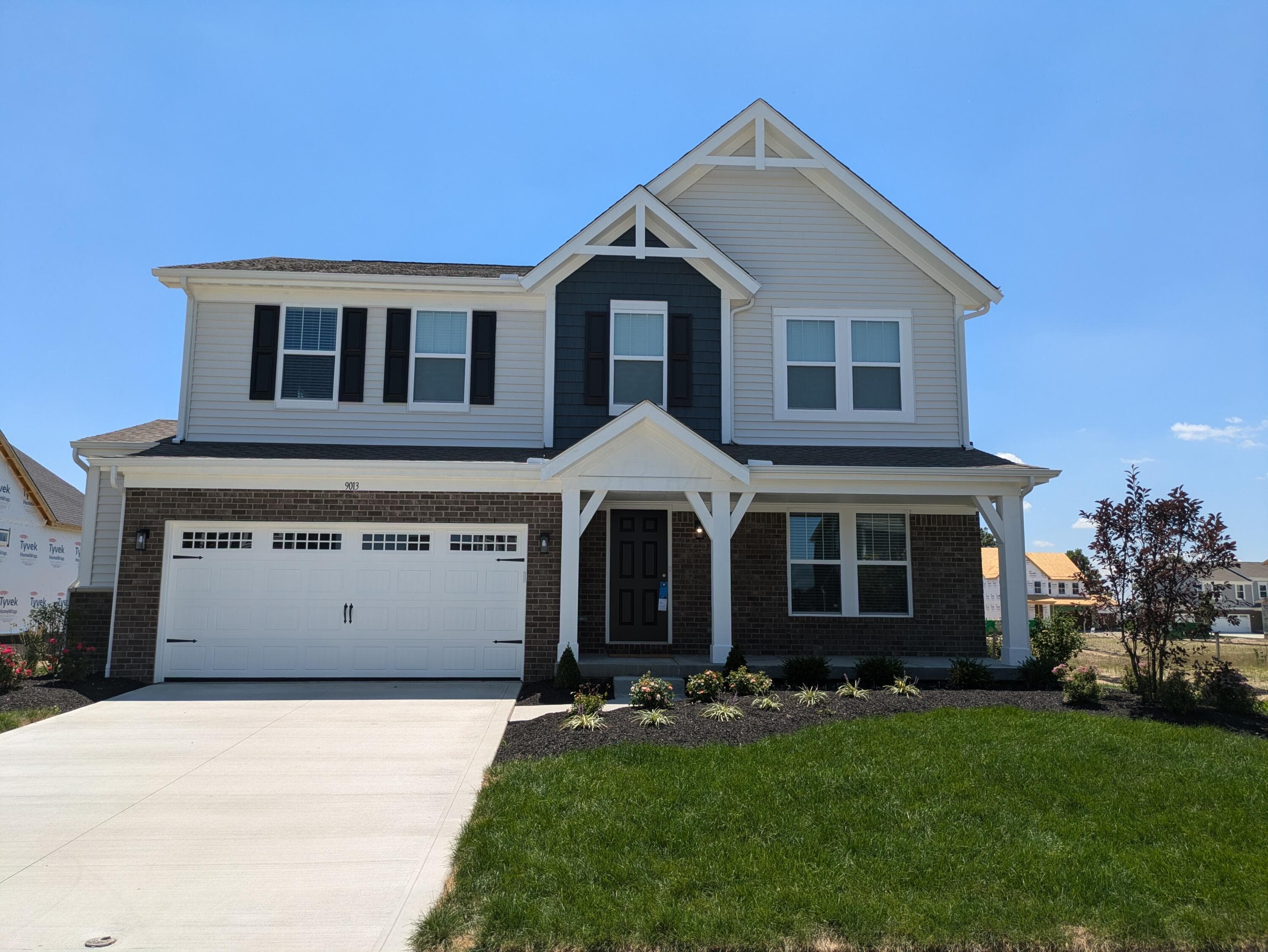 9013 Hawk Hill Way, Plain City, OH 43064