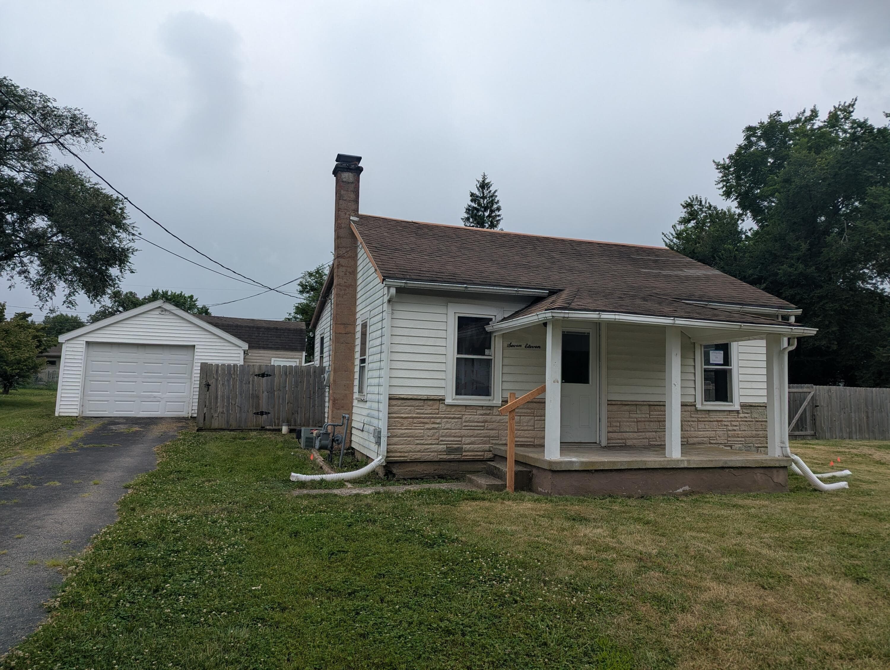711 Kinnane Avenue, Springfield, OH 45505