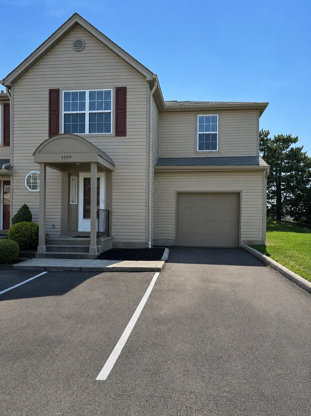 5597 Valencia Park Boulevard #11E, Hilliard, OH 43026