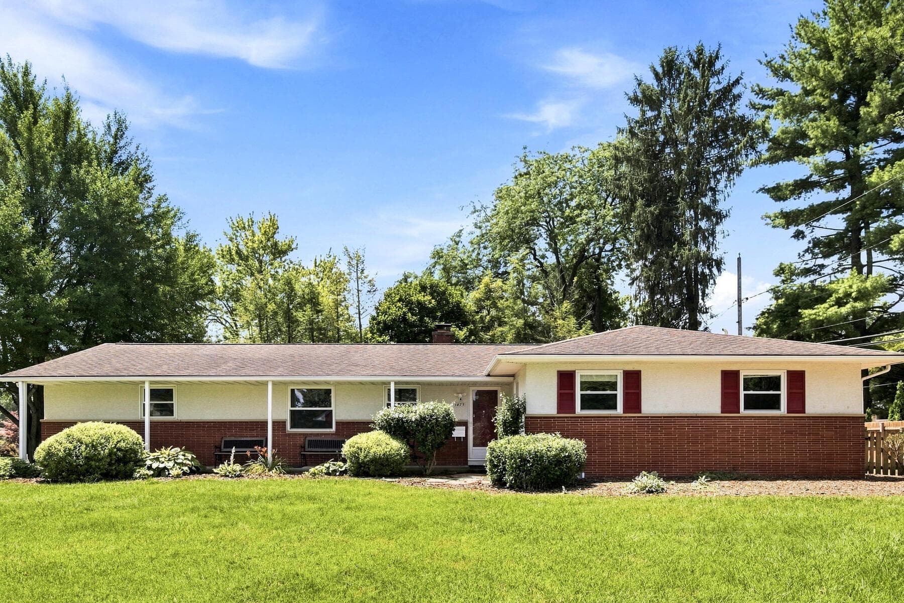 1475 London Drive, Upper Arlington, OH 43221