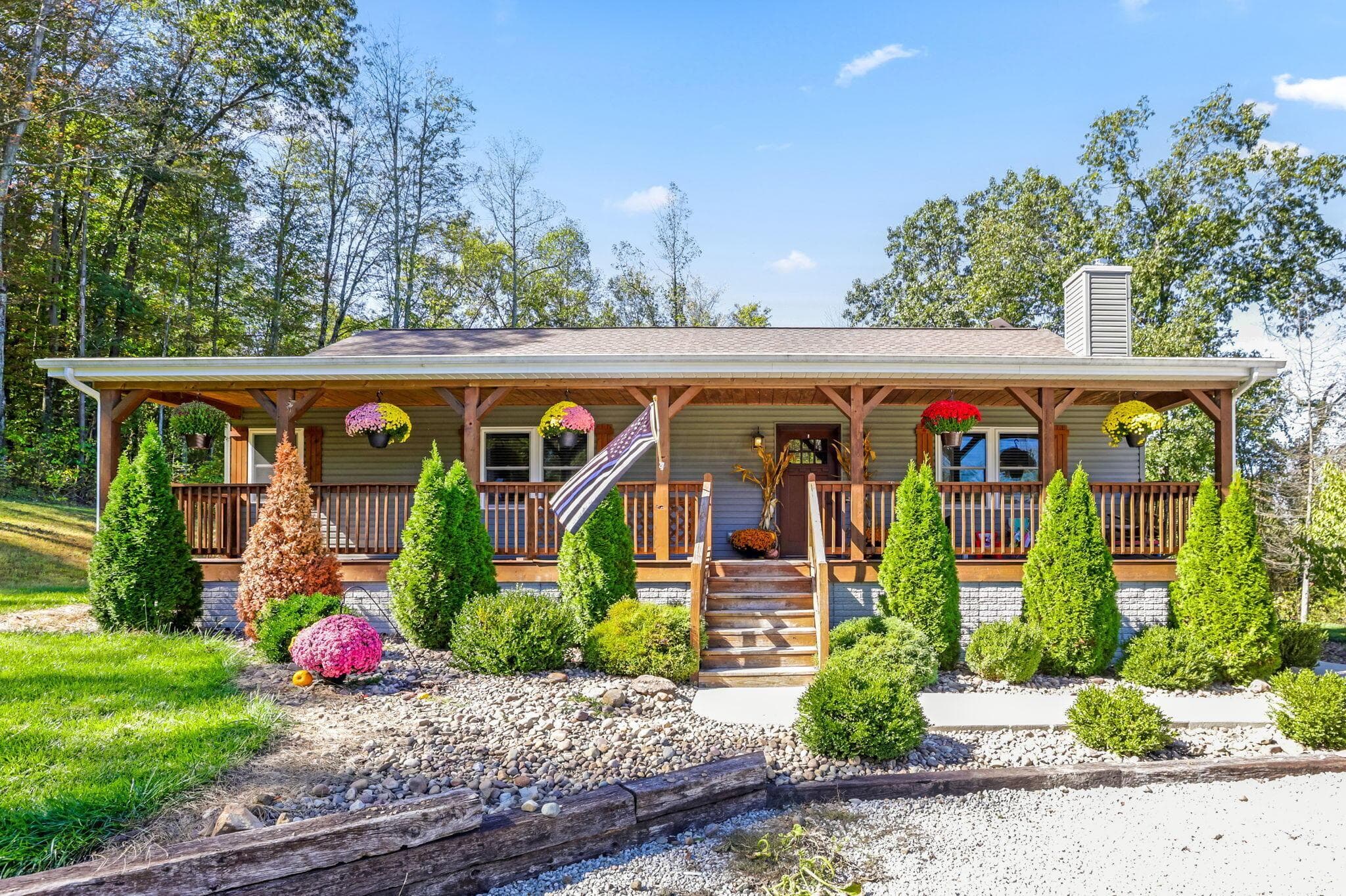 62063 Savage Road, Cambridge, OH