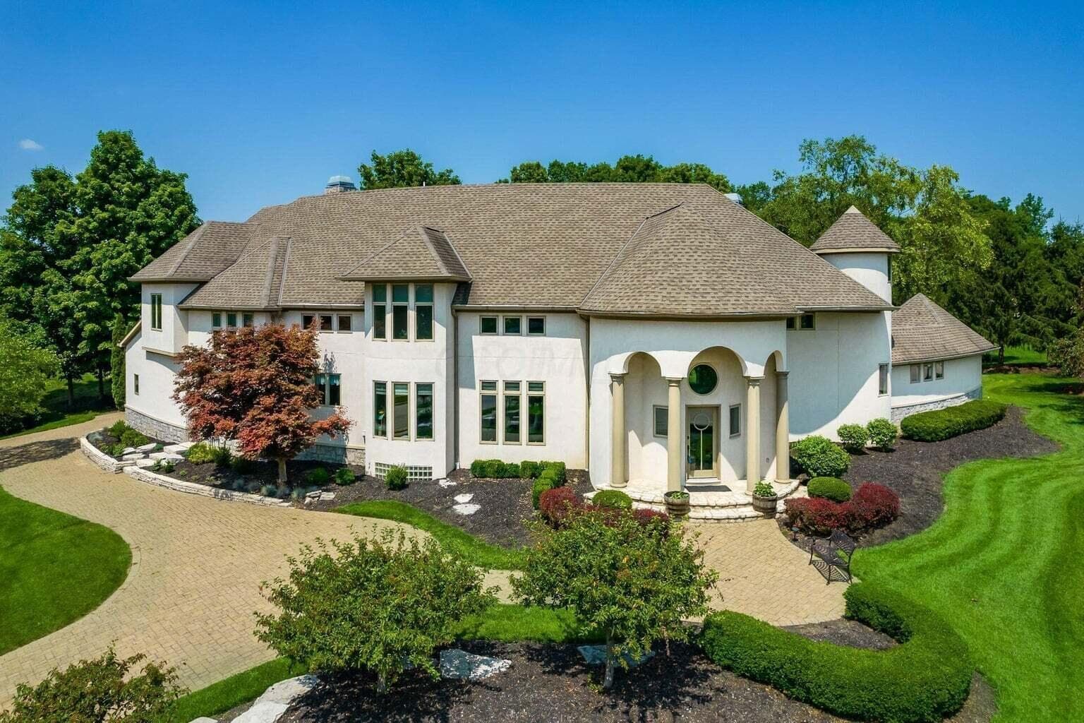 4602 Sandwich Court, Dublin, OH 43016
