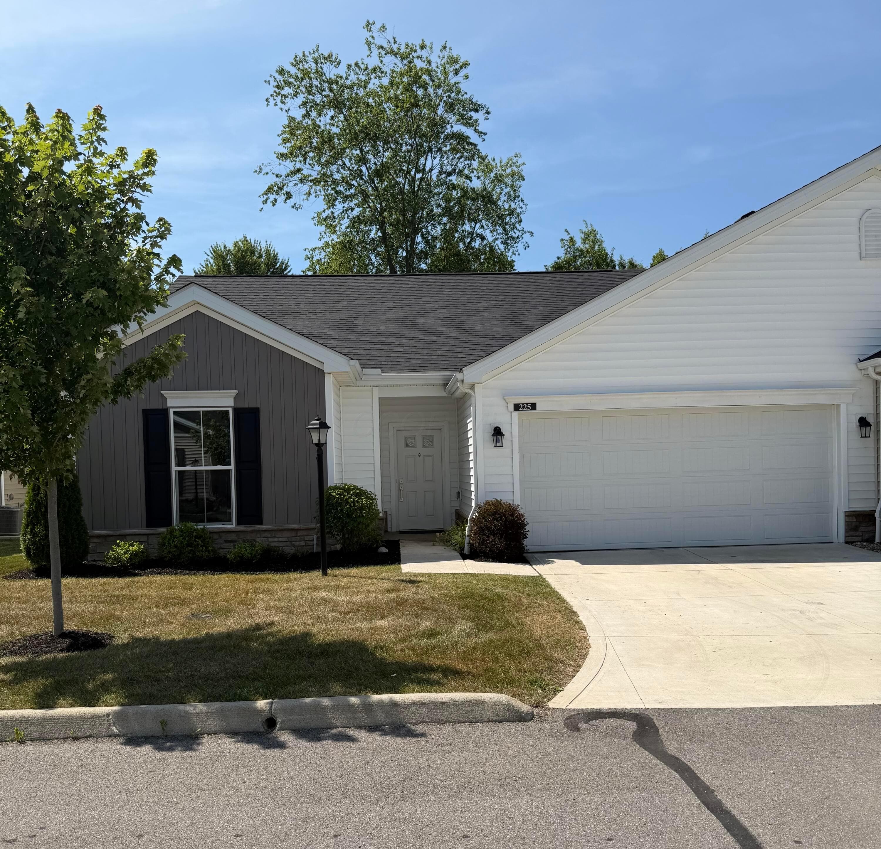 225 Lenell Loop, Delaware, OH 43015