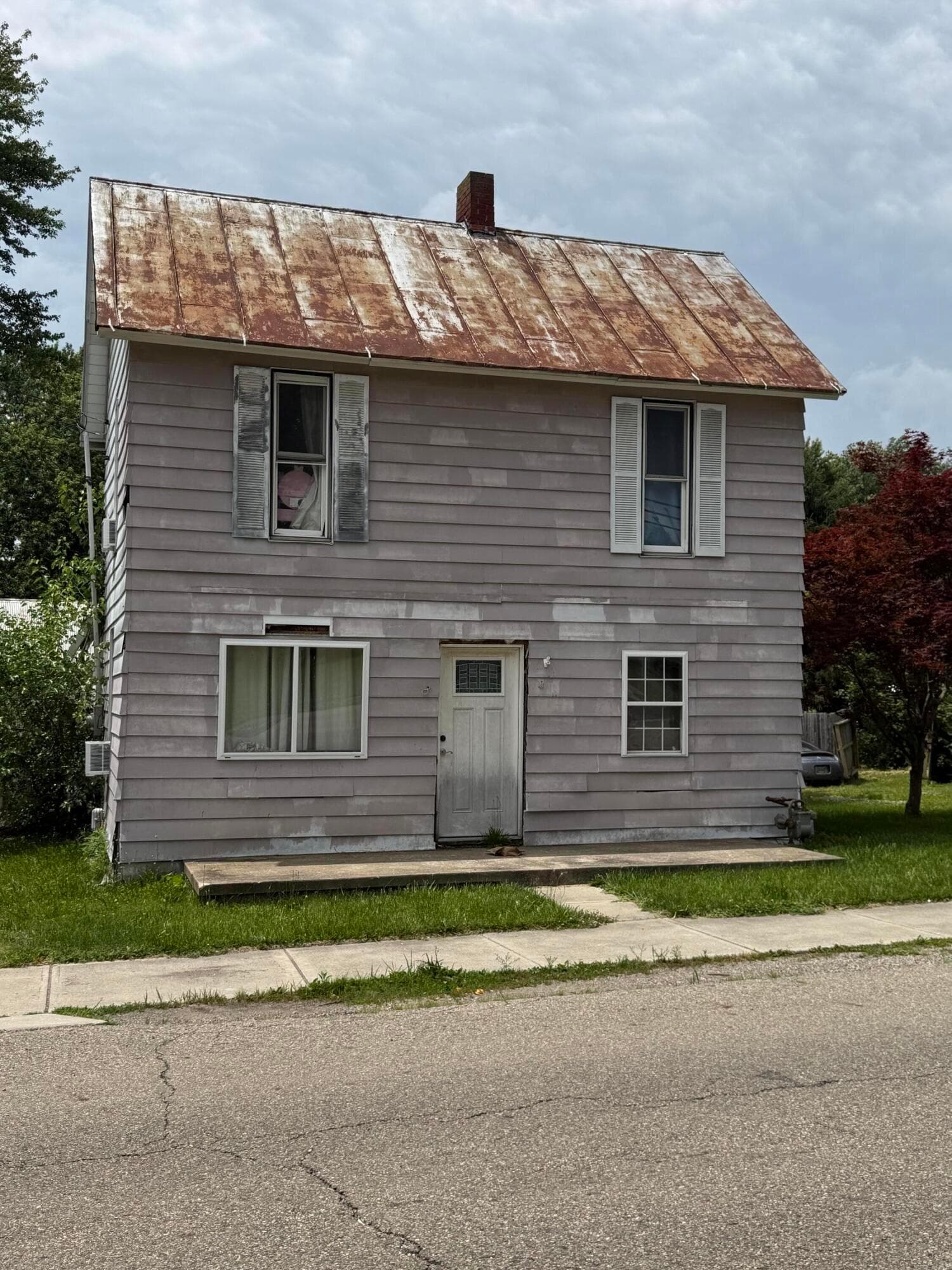 211 N Main Street, Pleasantville, OH 43148