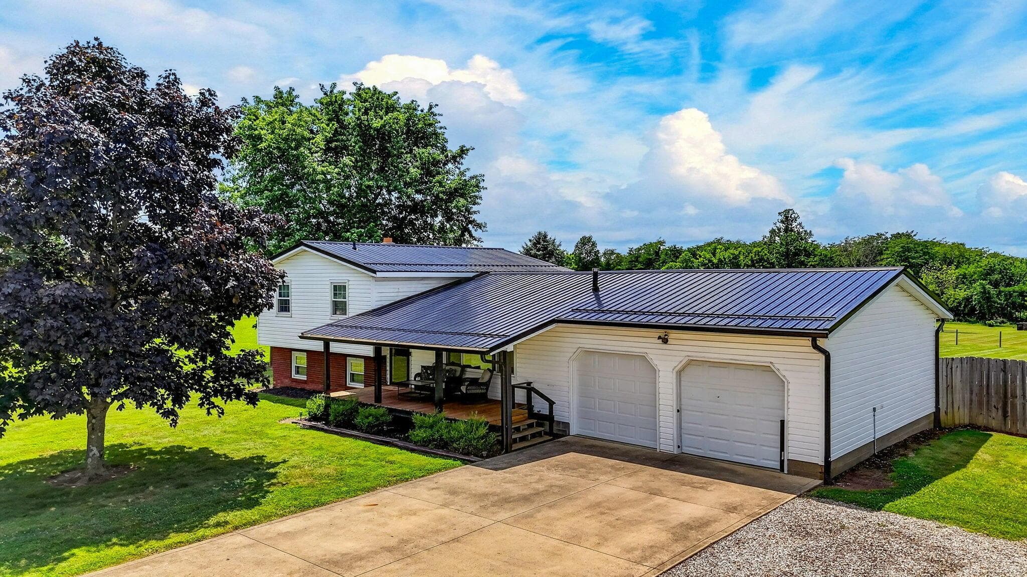 22331 Morris Leist Road, Stoutsville, OH