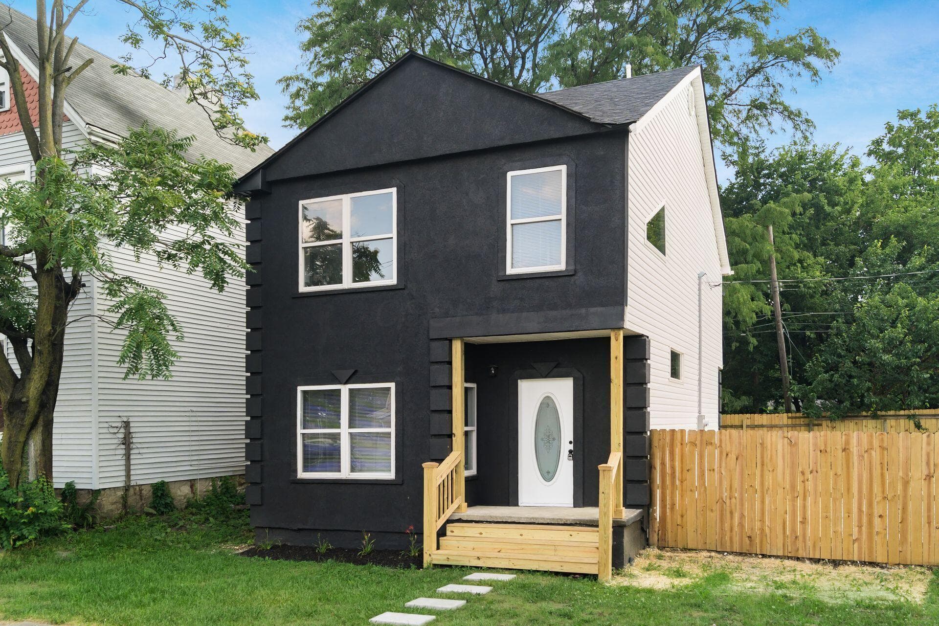 861 Old Leonard Avenue #859, Columbus, OH 43203