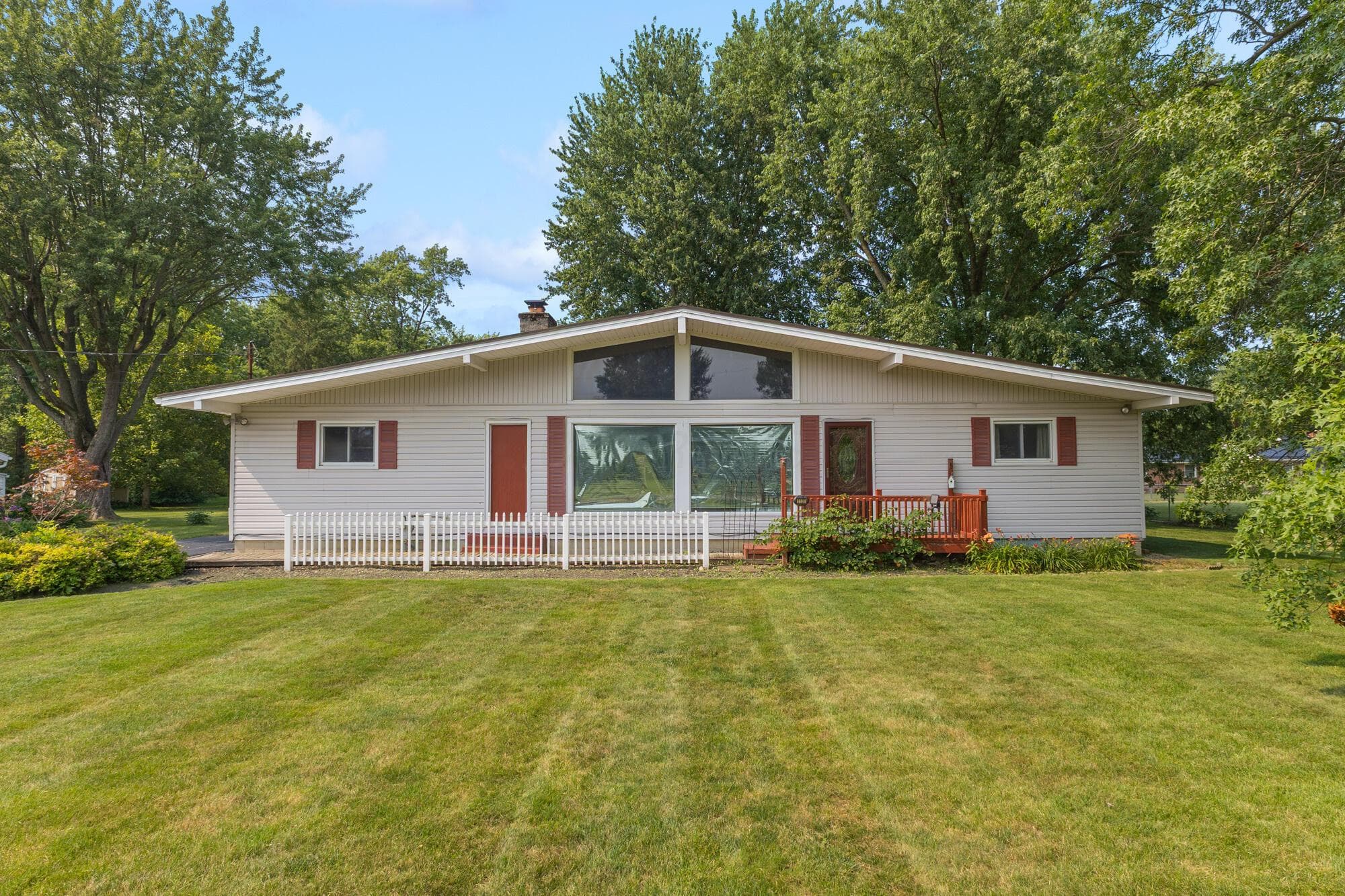 1120 Oakwood Road, Marion, OH 43302