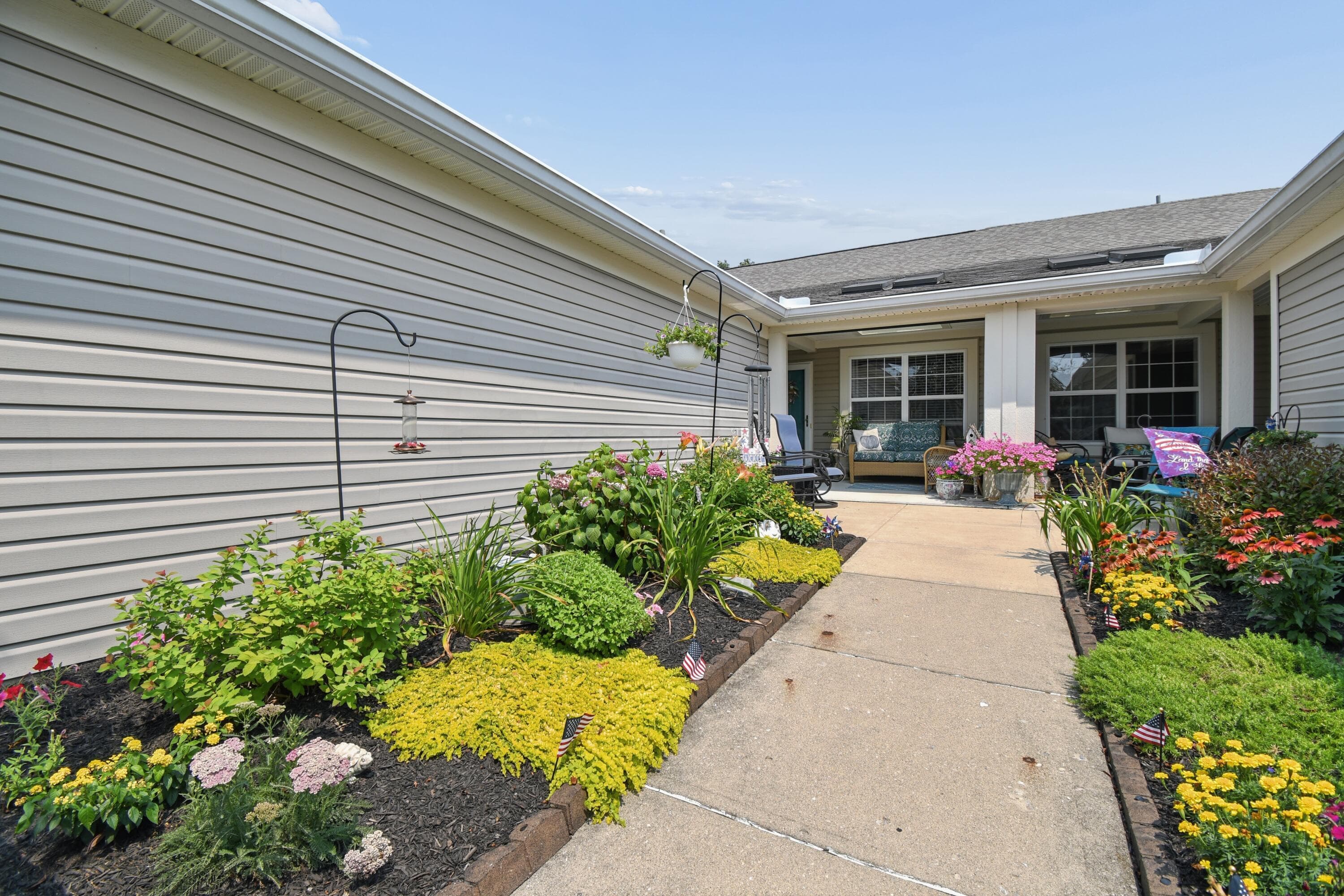 709 Kildow Court, Ashville, OH 43103