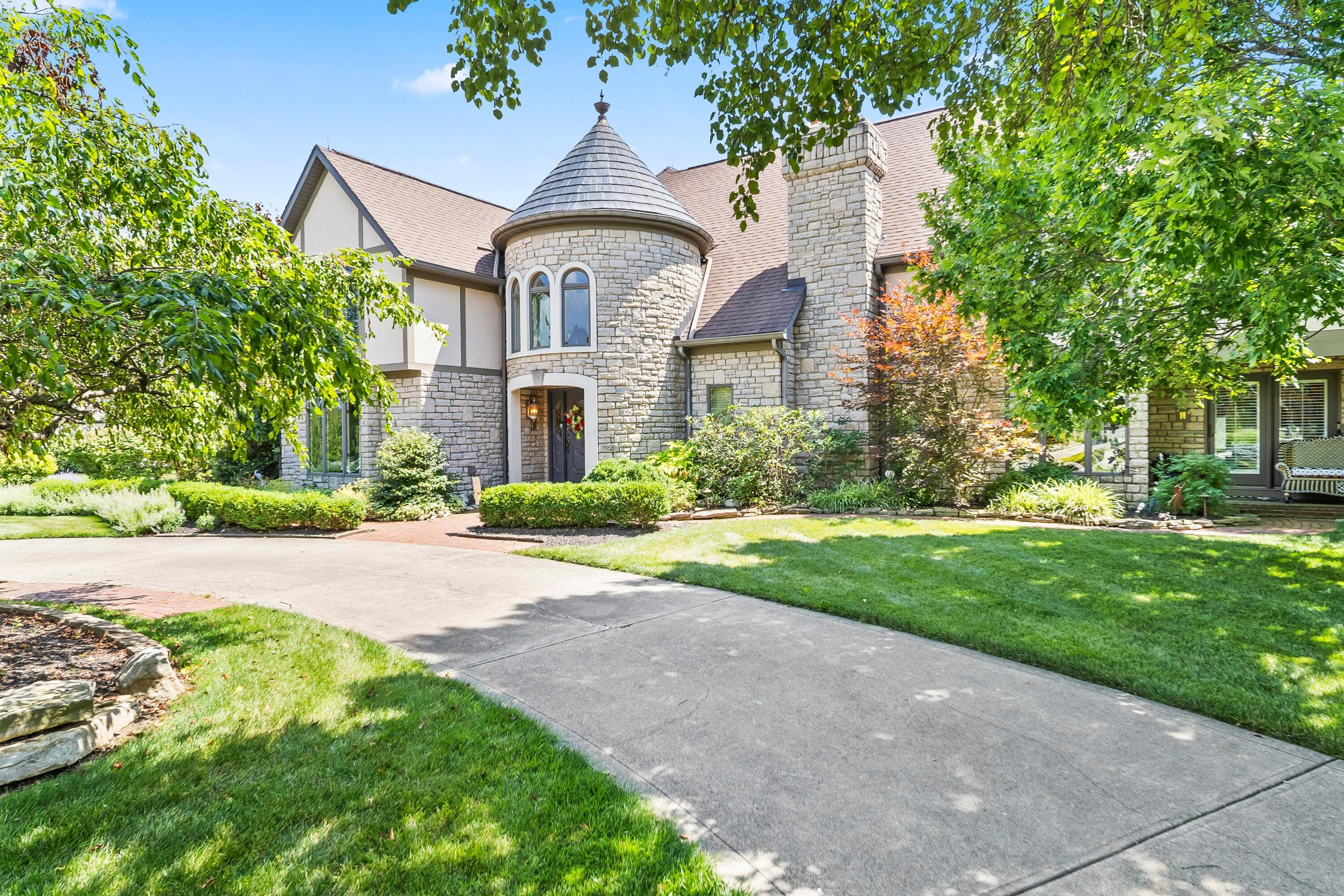1745 White Oak Drive, Delaware, OH