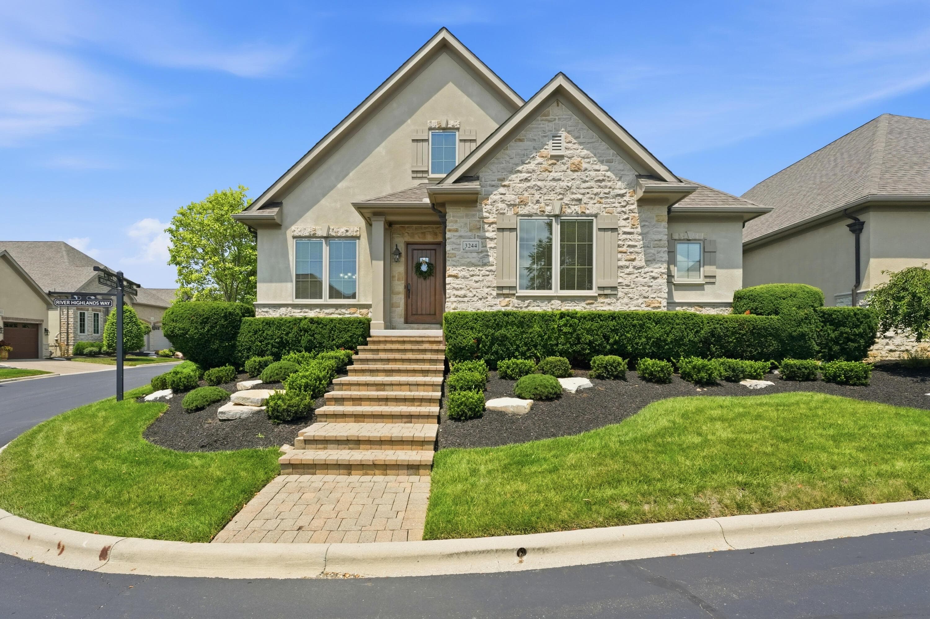 3244 River Highlands Way, Dublin, OH 43017