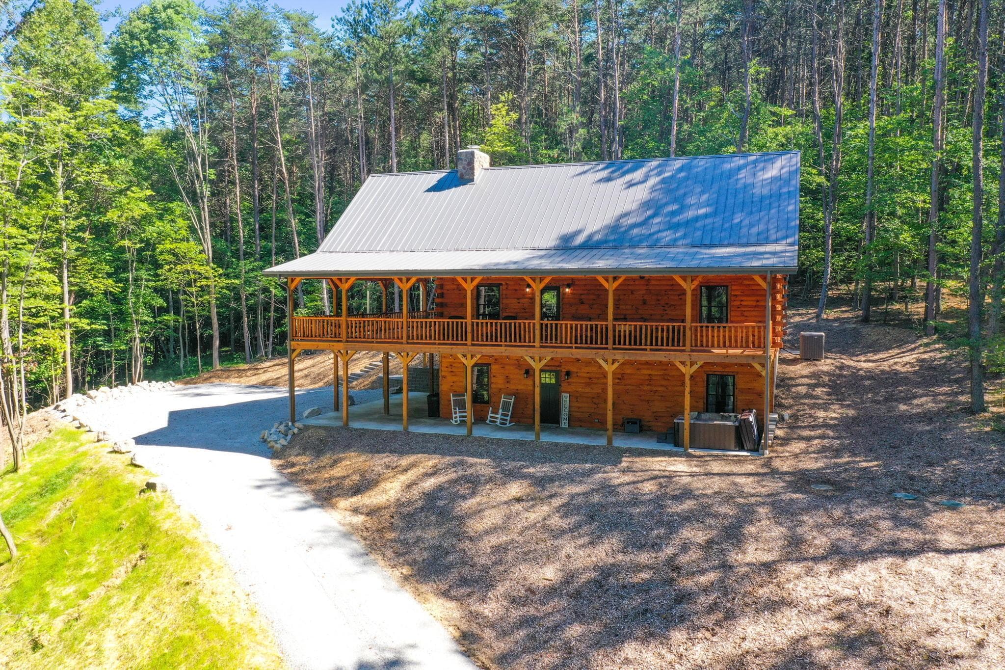 9789 Bauer Road, Logan, OH 43138