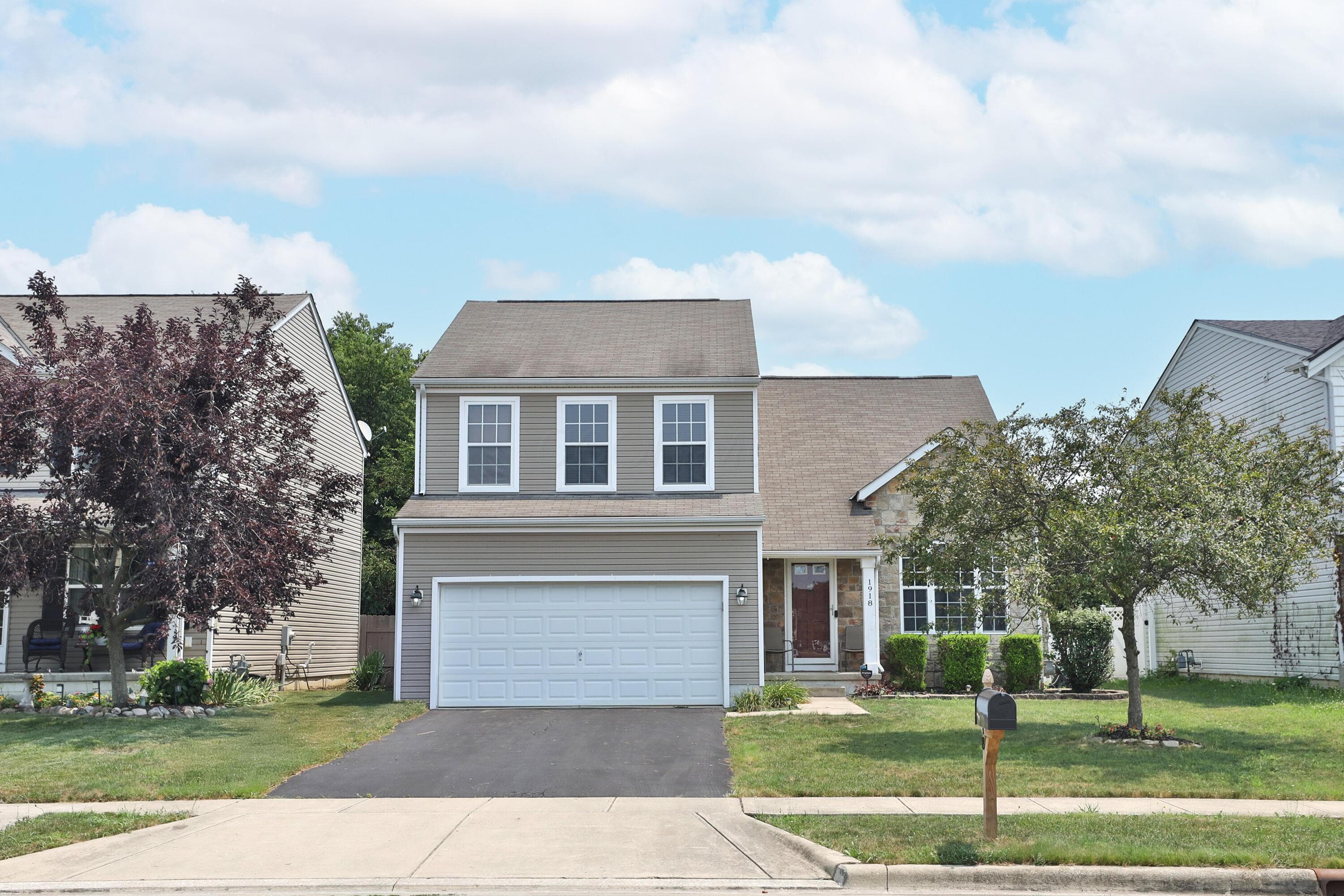 1918 Bay Port Drive, Grove City, OH 43123