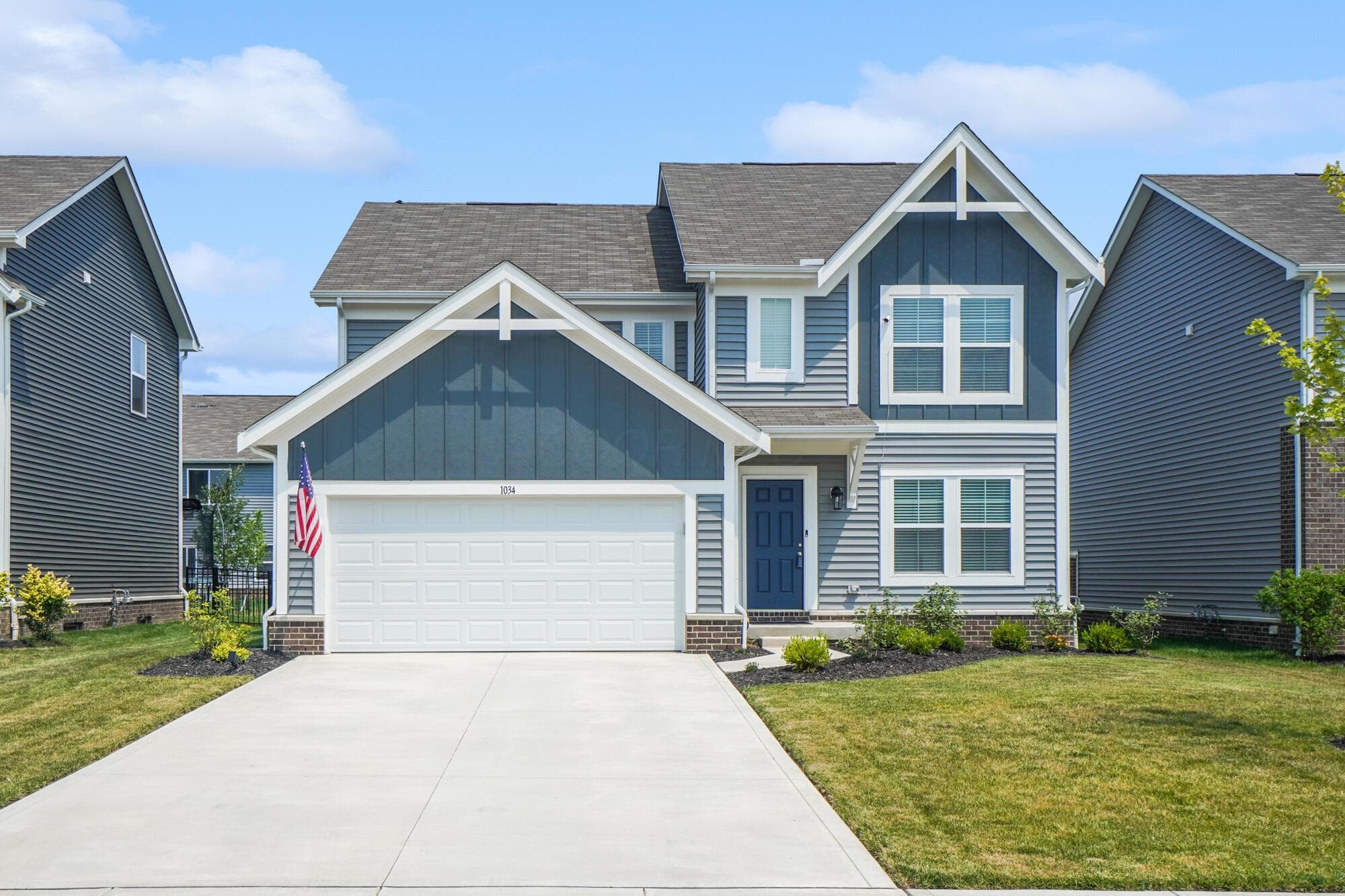 1034 Queen Bee Place, Grove City, OH 43123