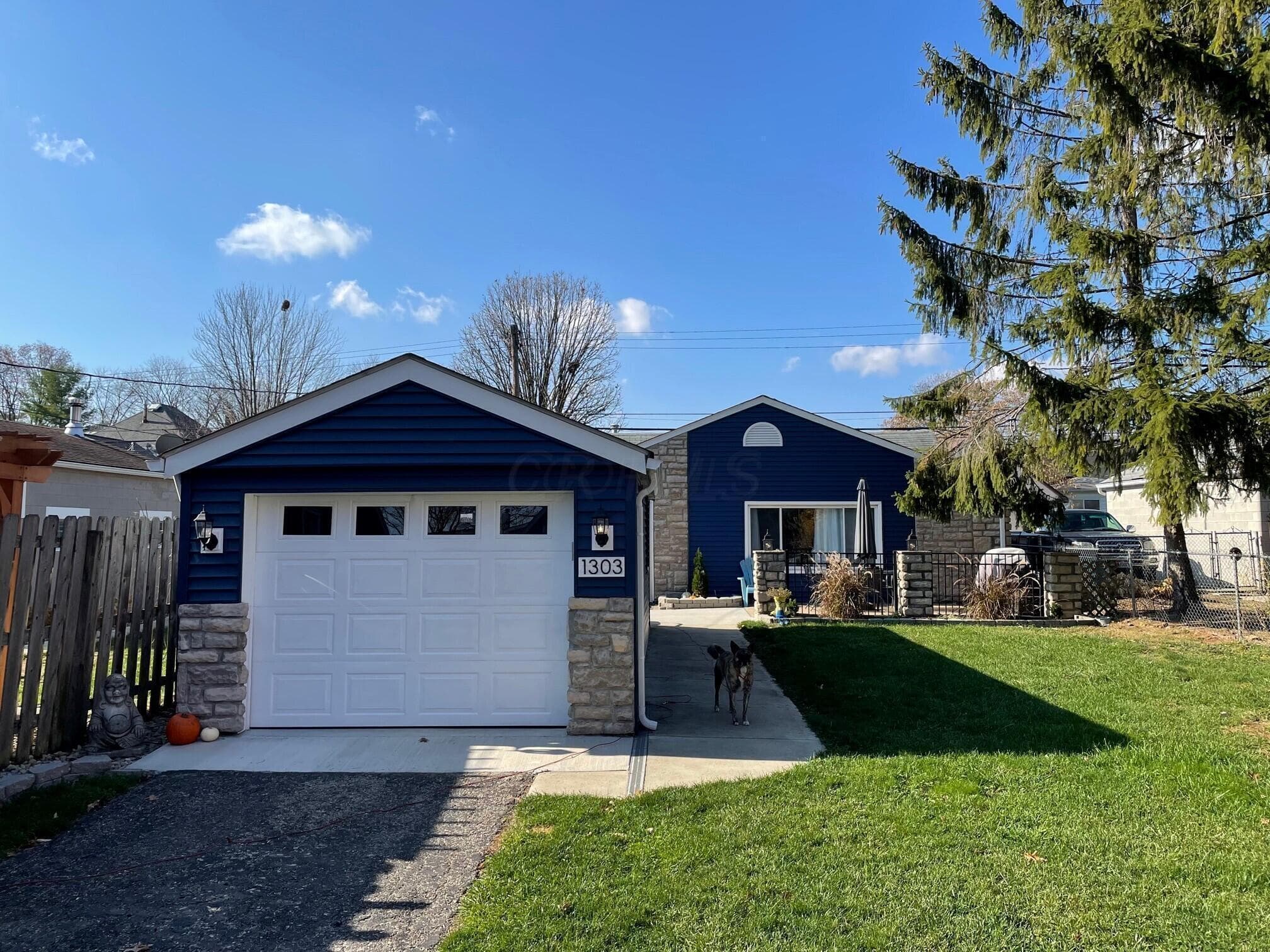 1303 Elmwood Avenue, Columbus, OH 43212