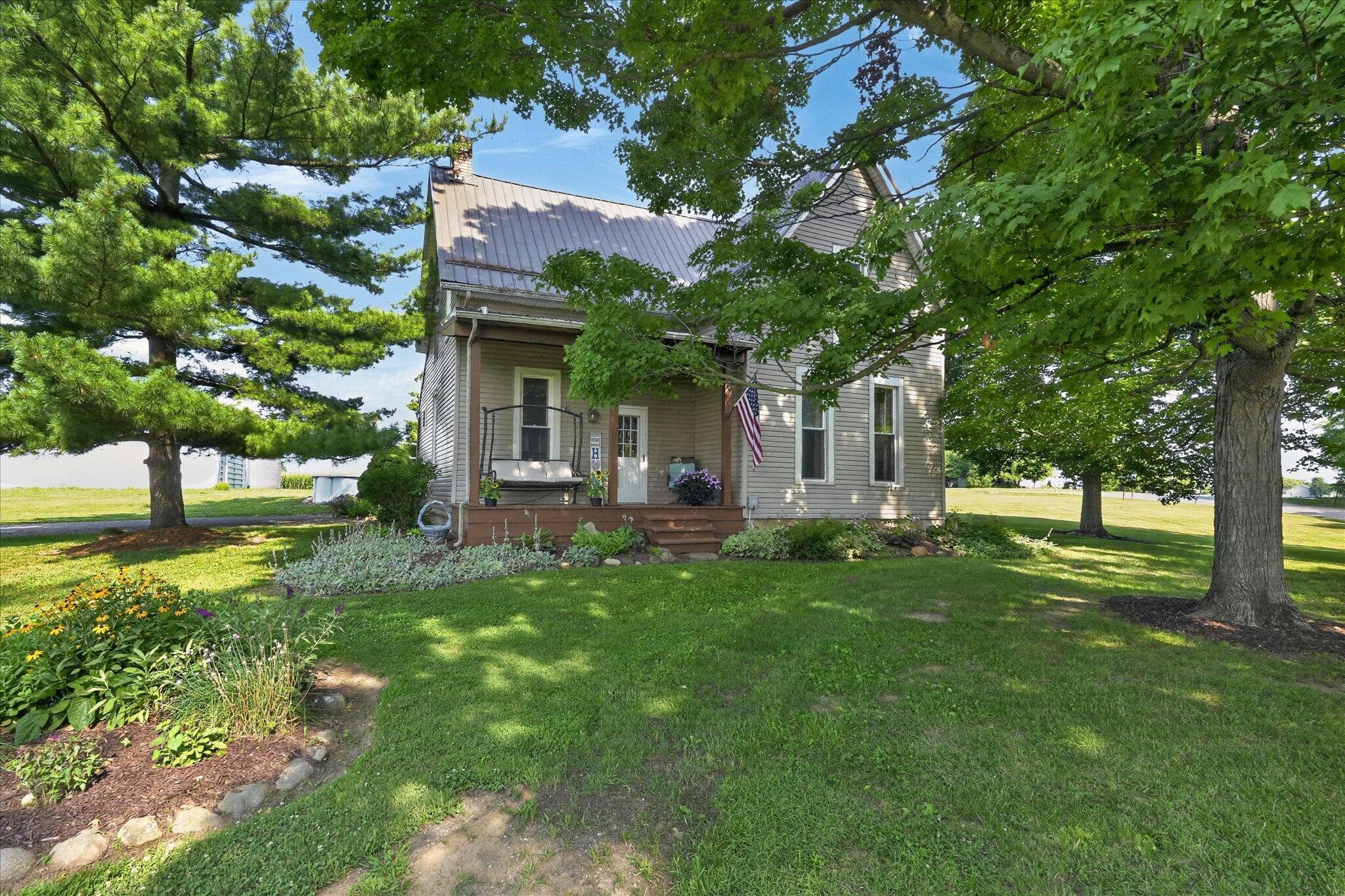 1788 Hidy Road NW, Jeffersonville, OH 43128