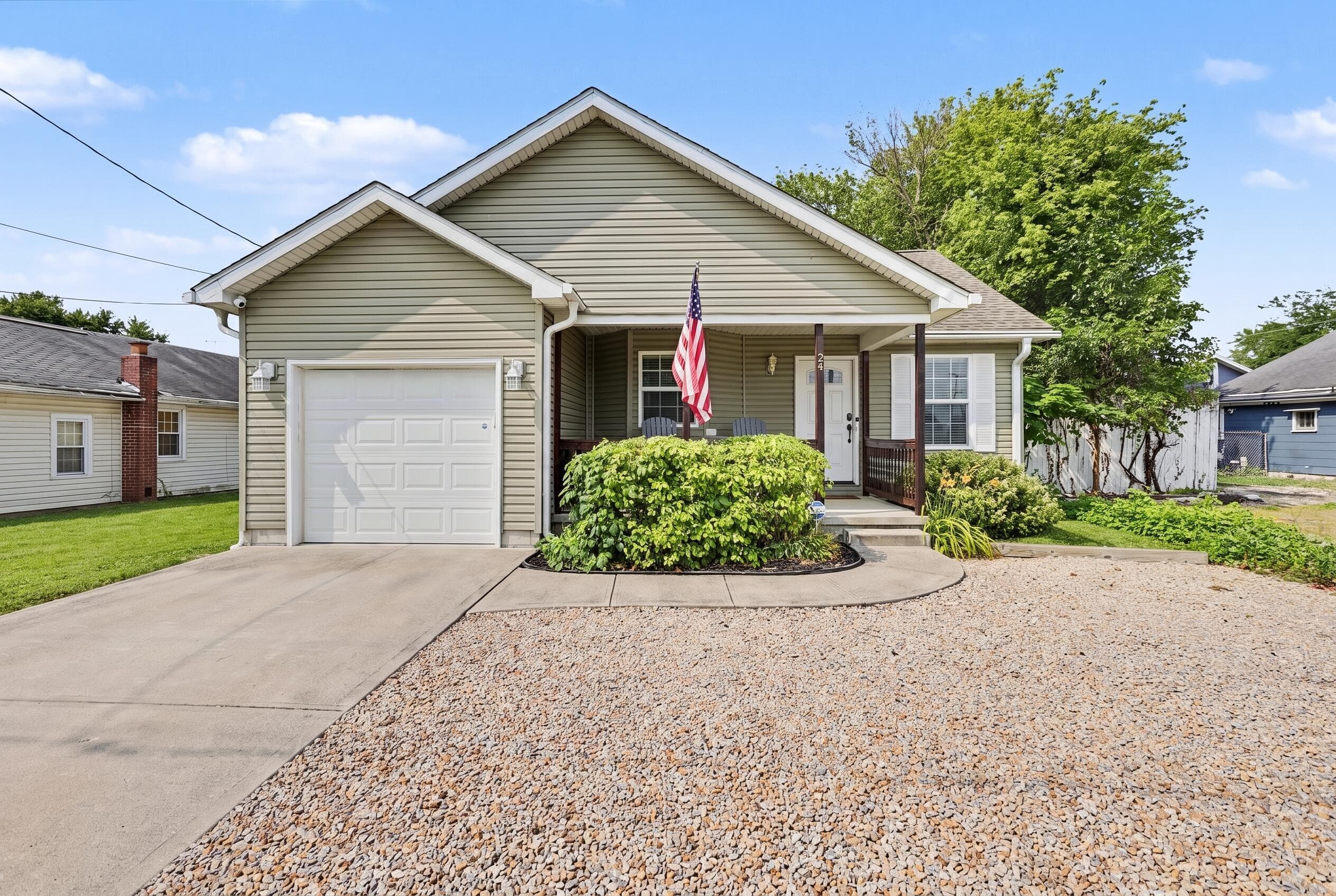 24 4th W, Buckeye Lake, OH