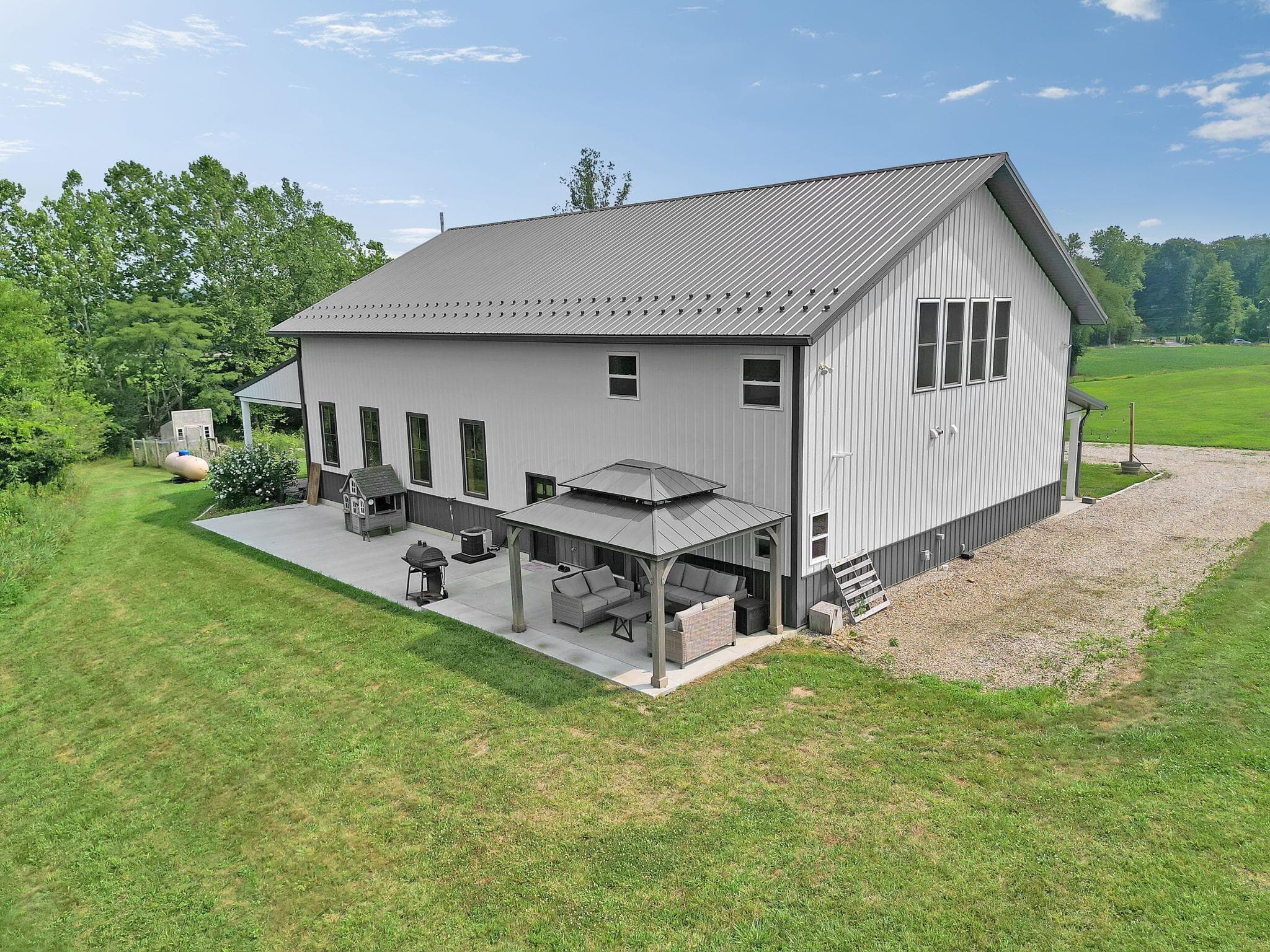 1418 Hayes Road, Granville, OH 43023