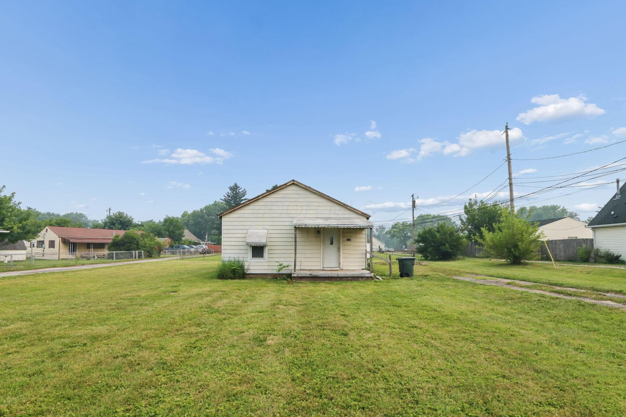 1128 Hilock Road, Columbus, OH 43207