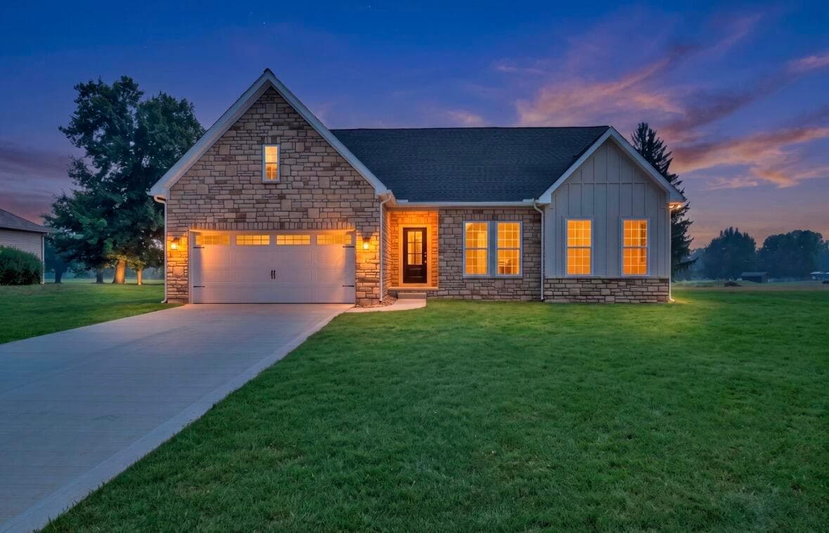 1493 Marion Country Club Drive, Marion, OH 43302