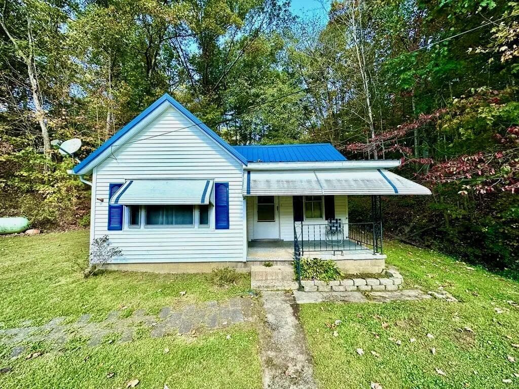 448 Dace Road, Lucasville, OH 45648