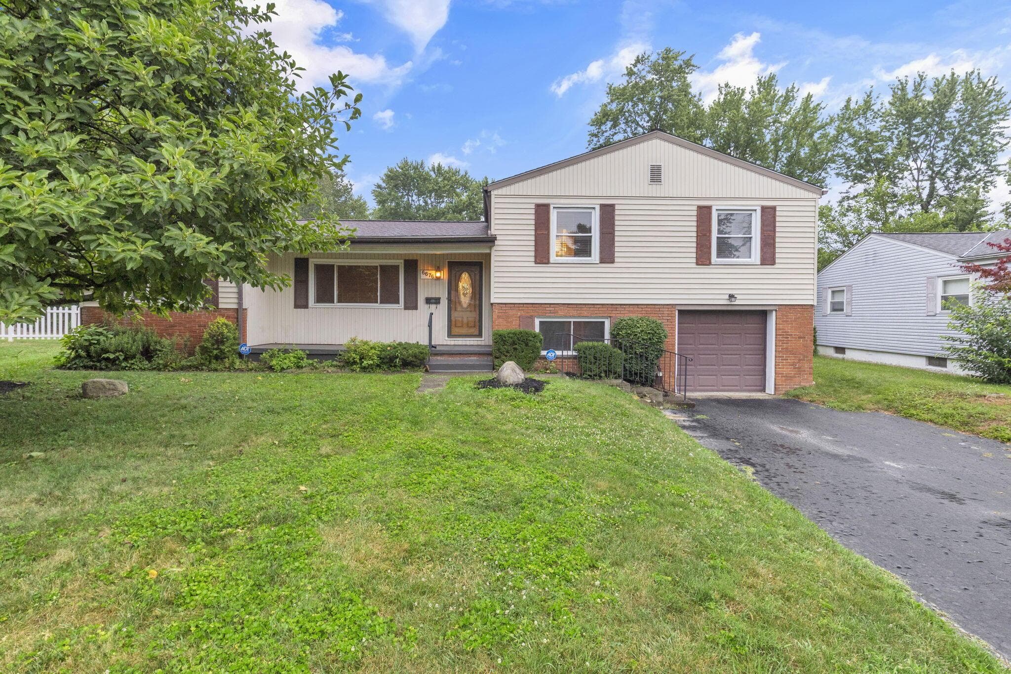 6676 Red Fox Road, Reynoldsburg, OH