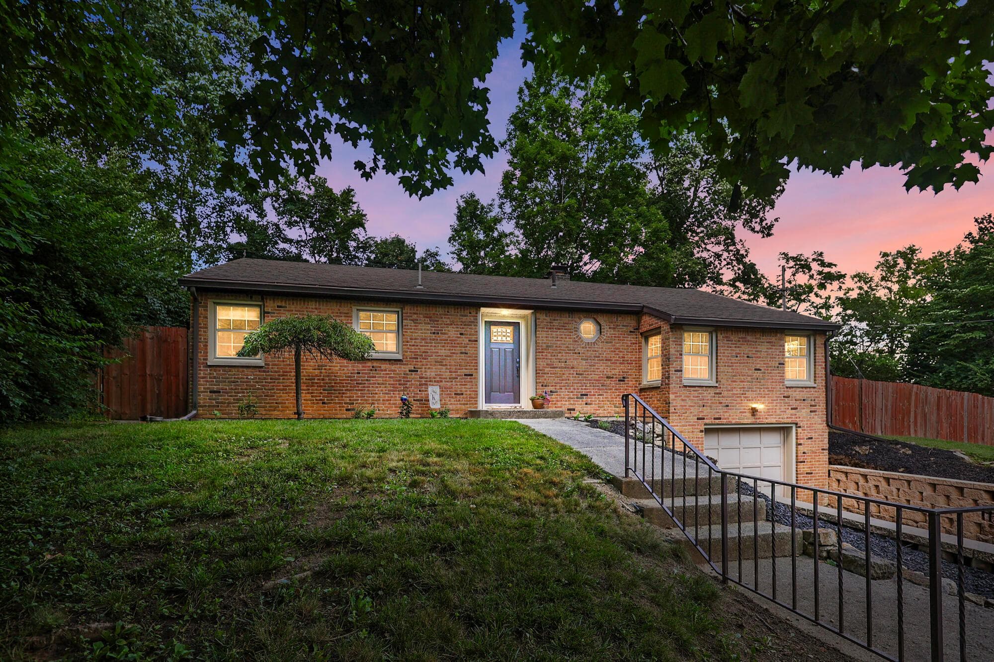 2900 Dogwood Drive, Springfield, OH 45504