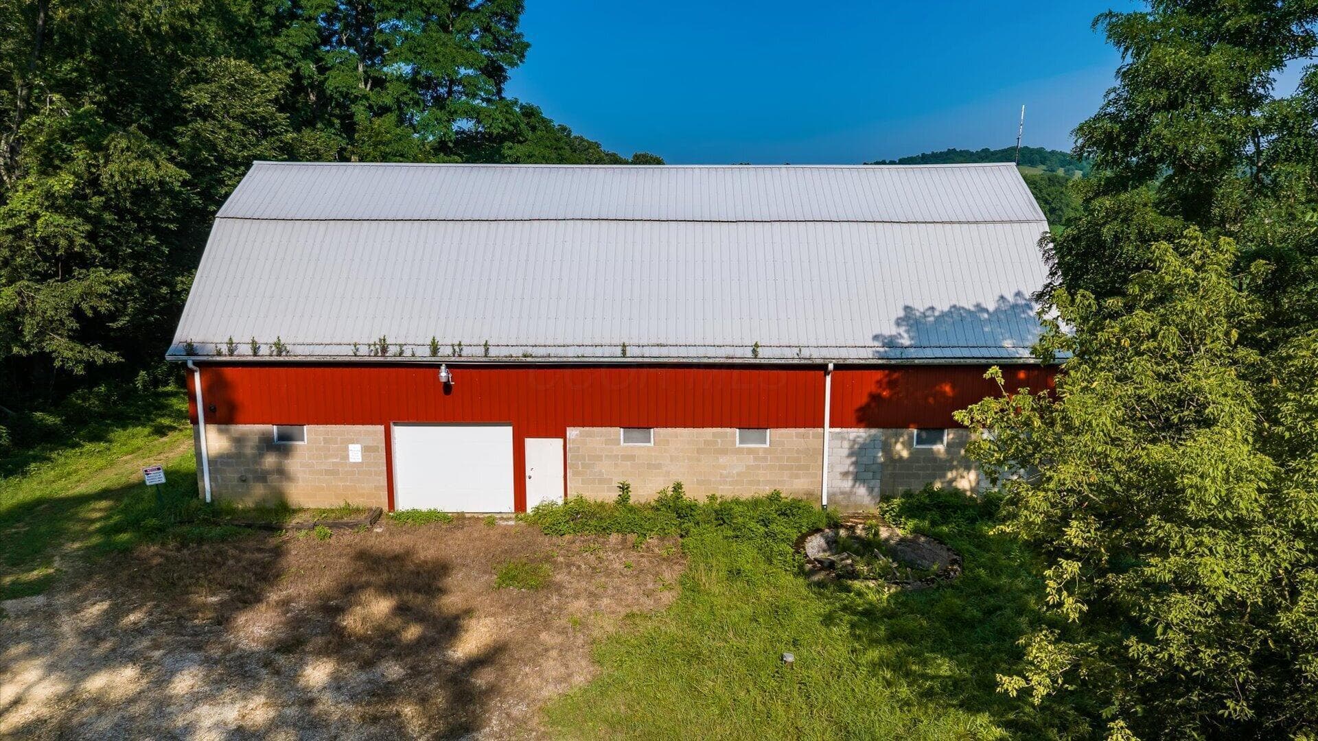 19300 Frampton Road, Frazeysburg, OH 43822