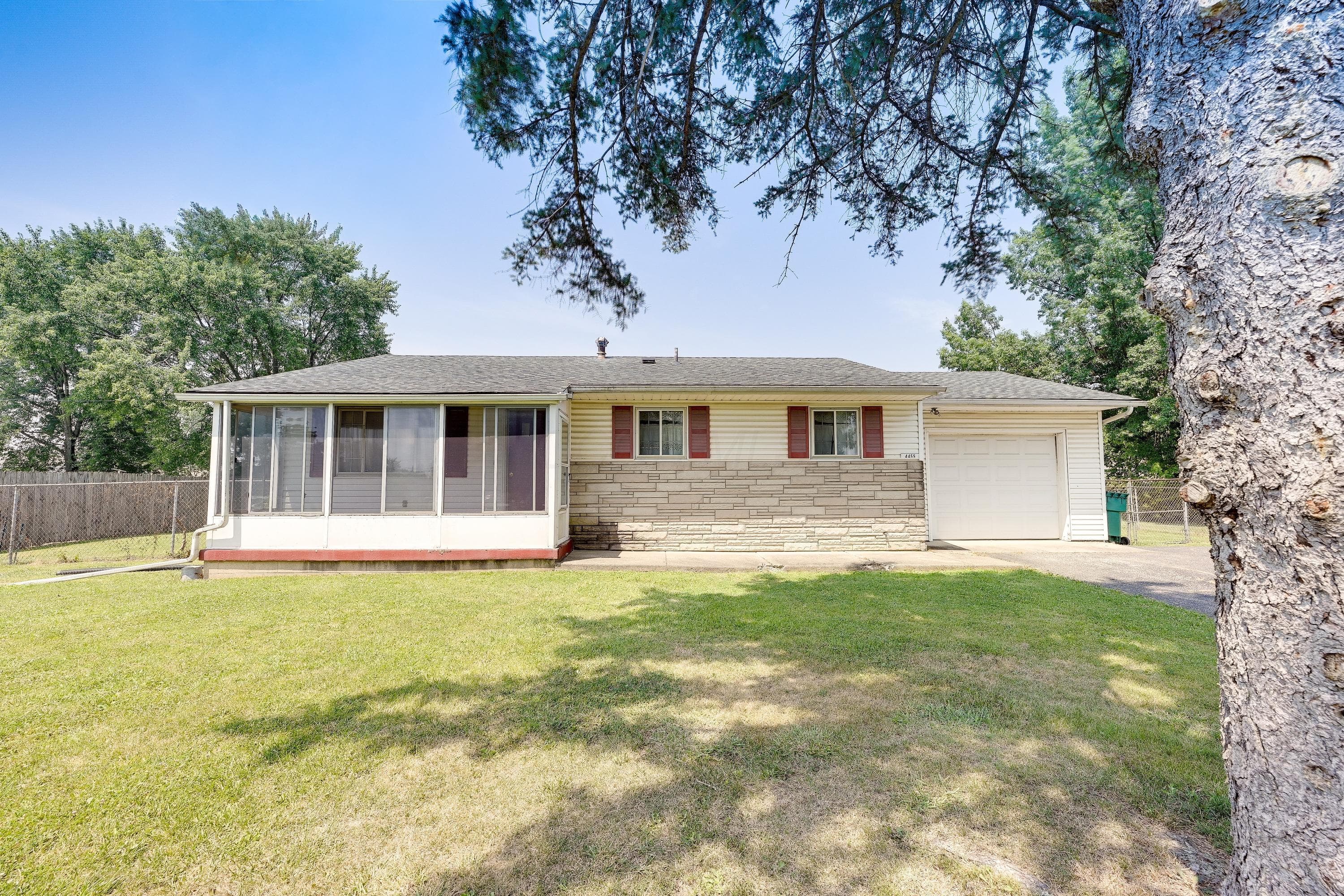 4455 Charlotte Road, Obetz, OH