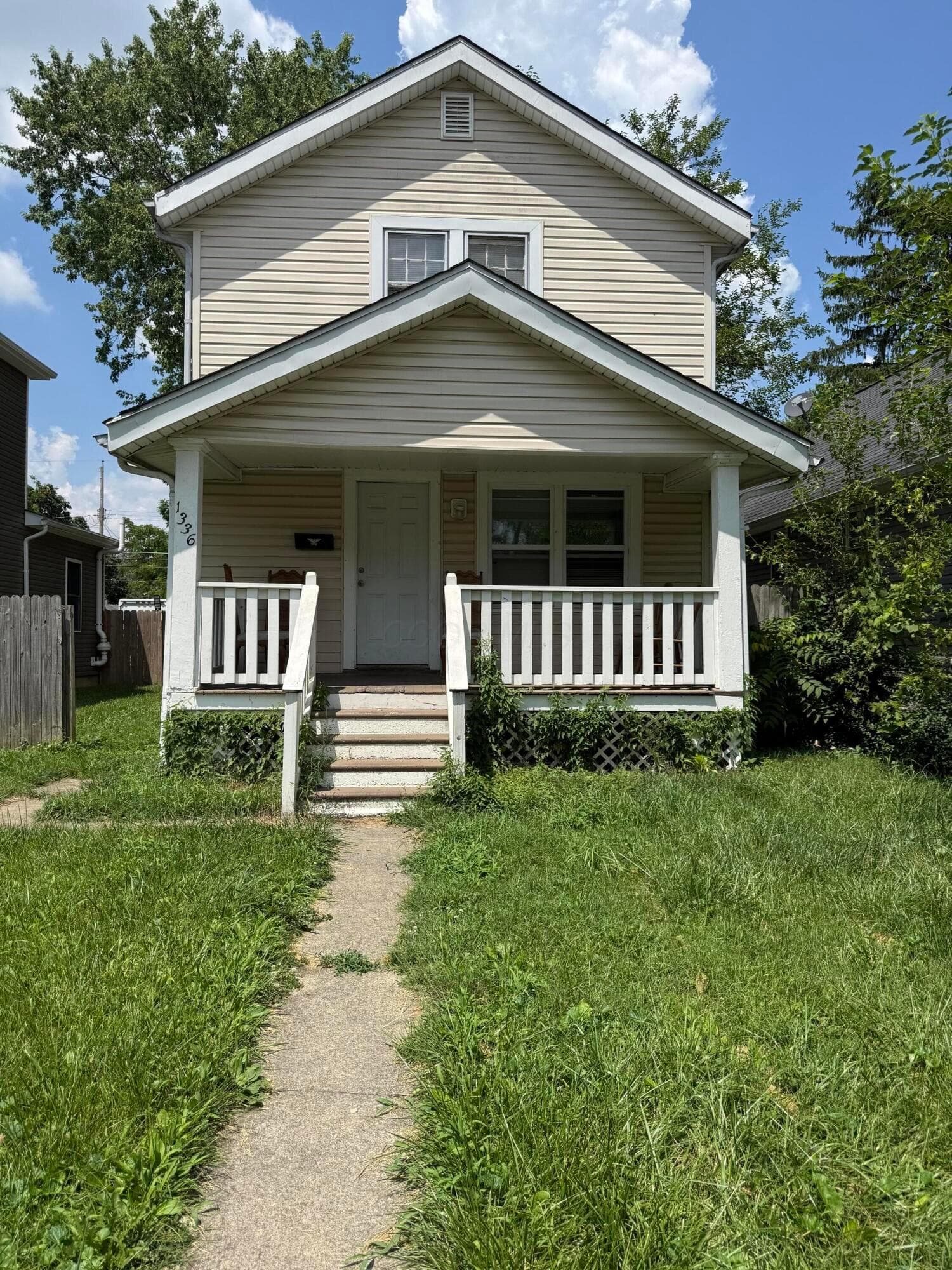 1336 Minnesota Avenue, Columbus, OH 43211