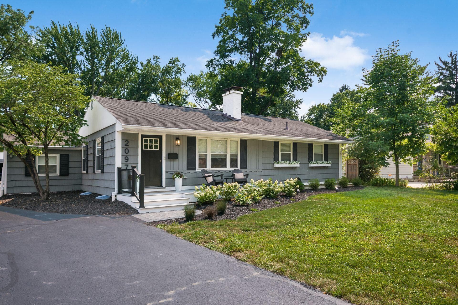 2097 Springhill Drive, Columbus, OH