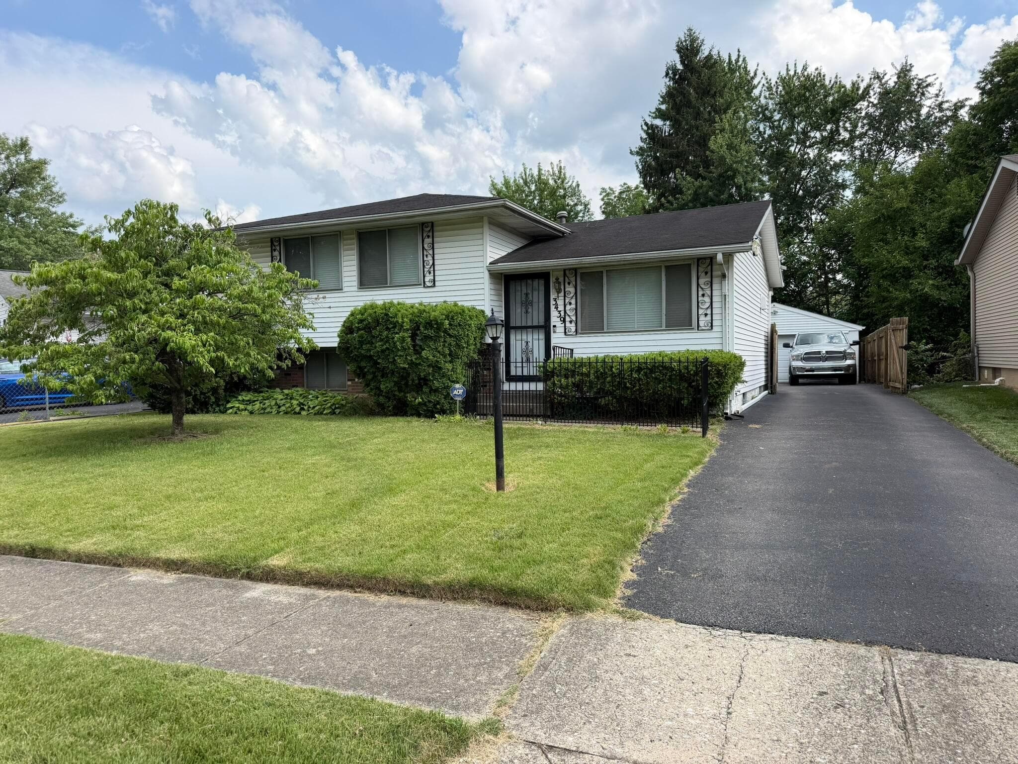 3439 Bridgemore Drive, Columbus, OH 43232