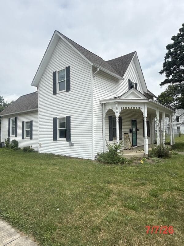 121 W Center Street, London, OH 43140