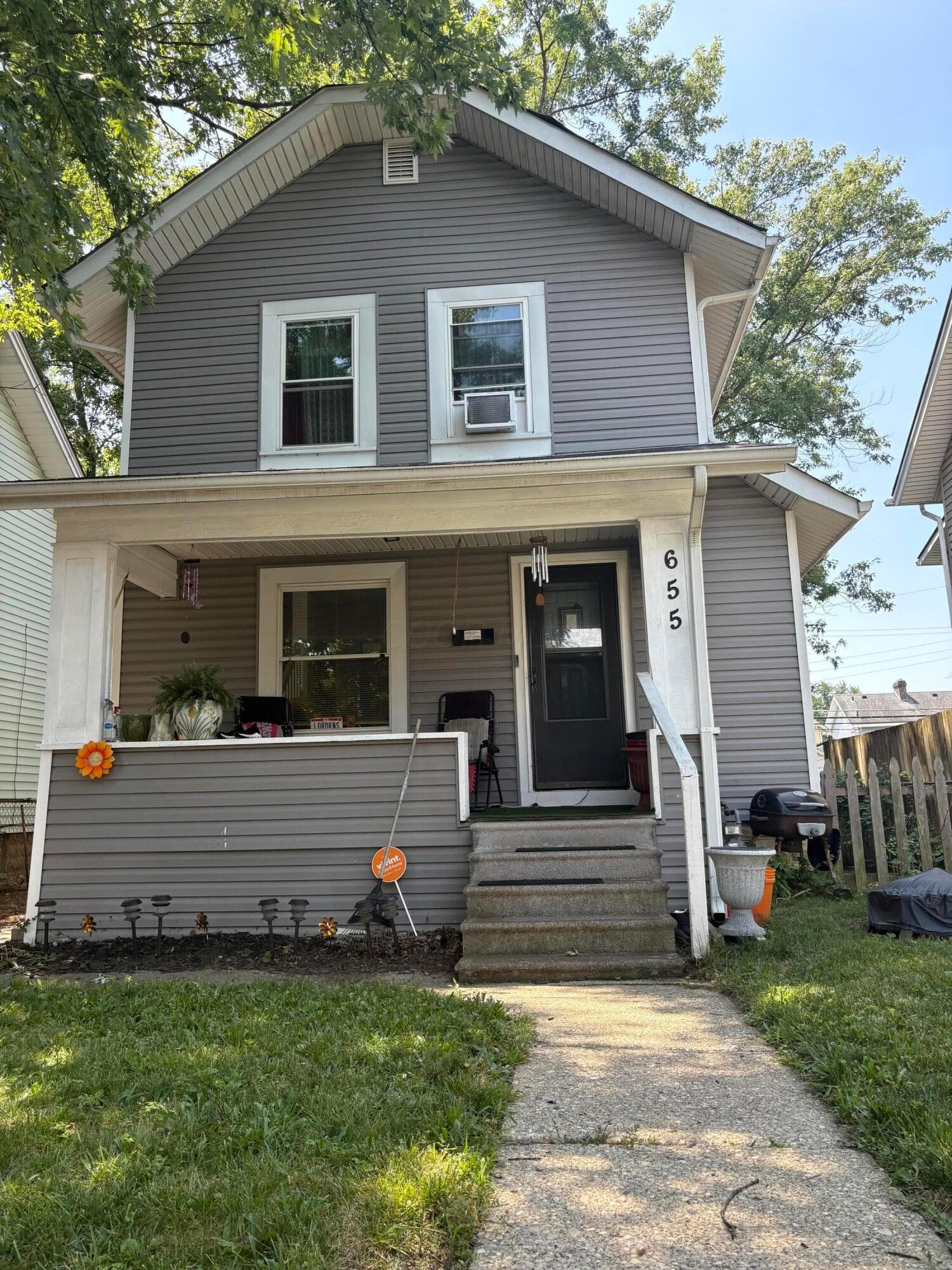 655 E Jenkins Avenue, Columbus, OH 43207
