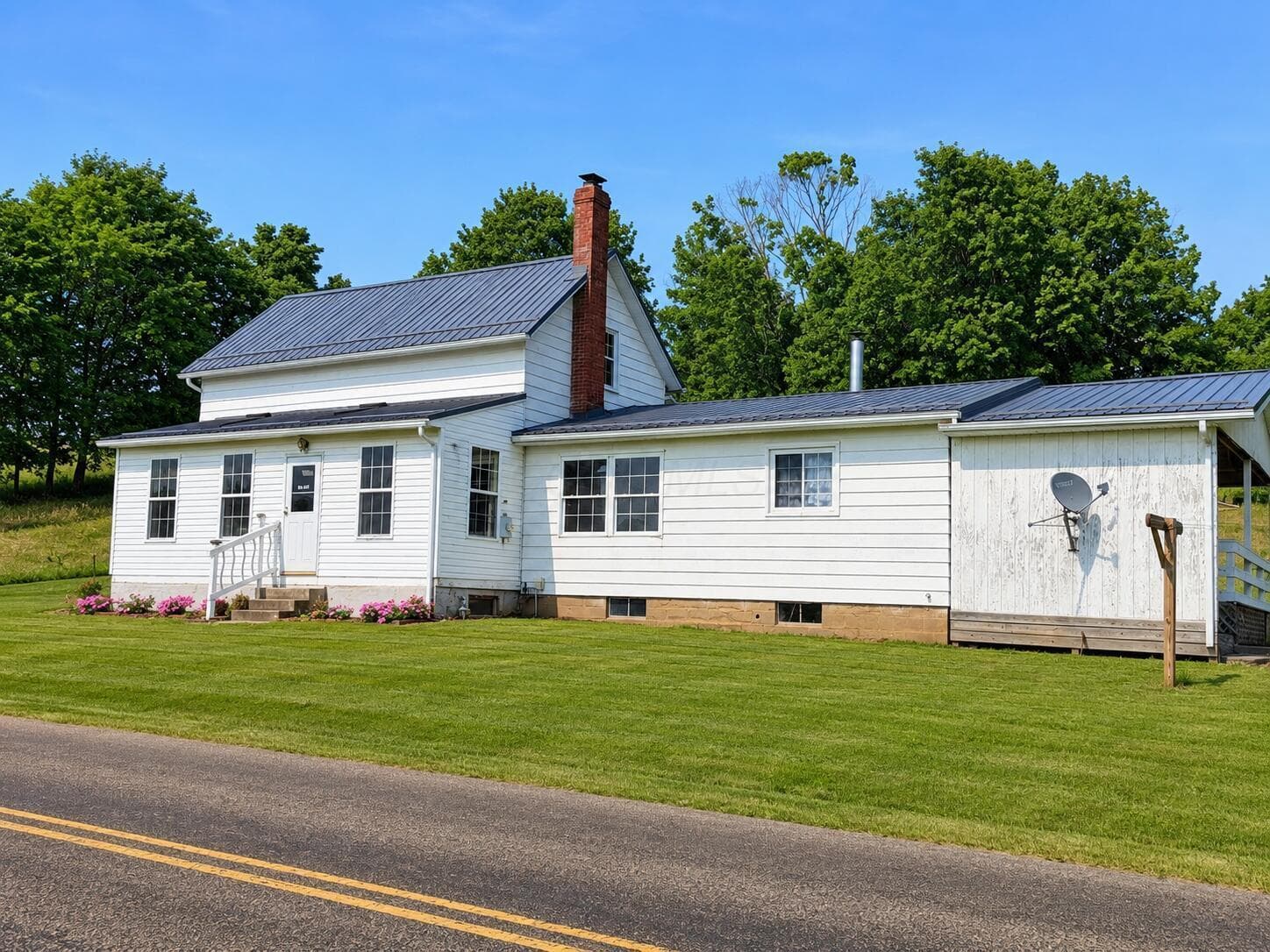 10050 Pipesville Road, Gambier, OH