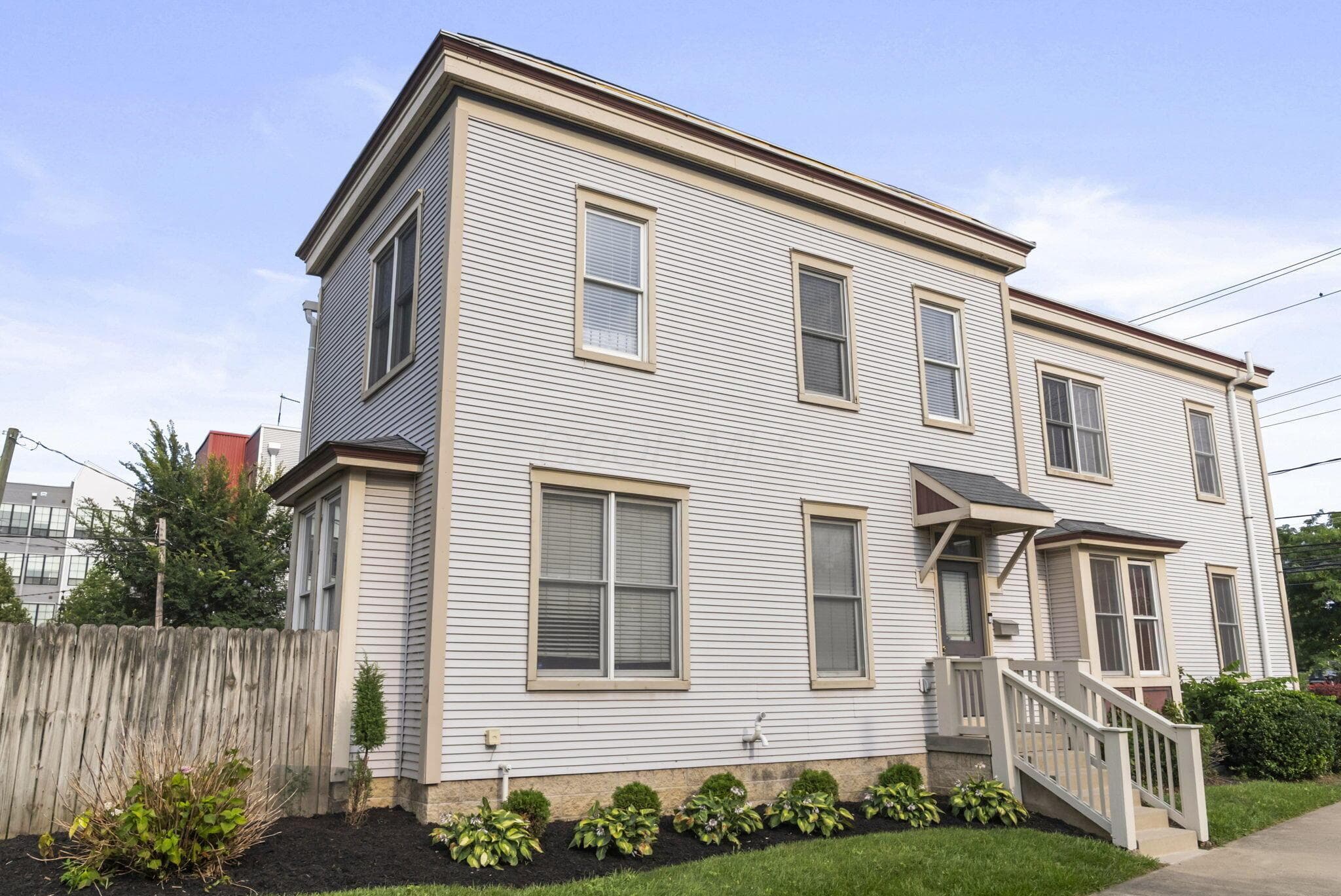 950 N 6th Street, Columbus, OH 43201