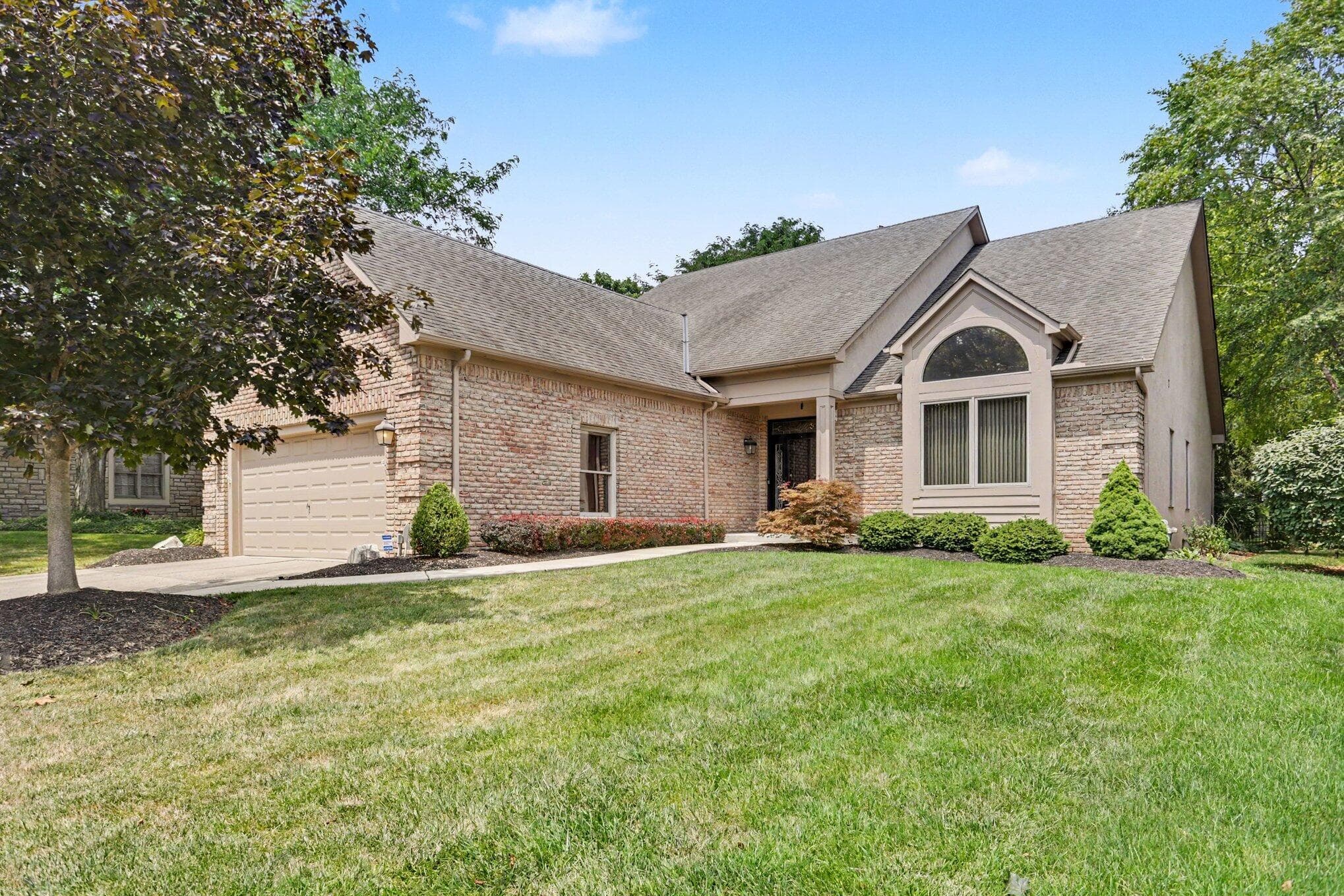 932 Augusta Glen Drive, Columbus, OH