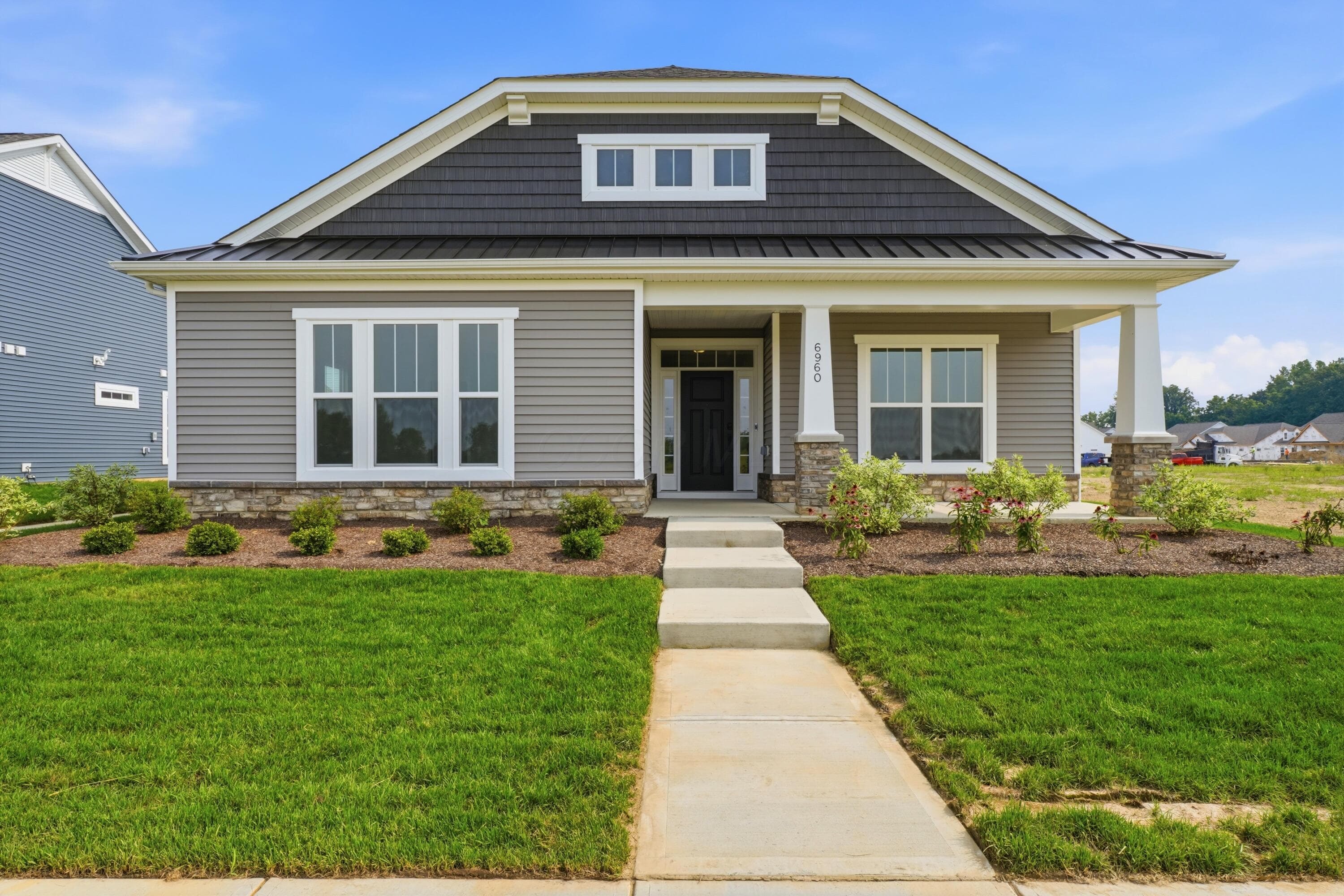 6960 Corsican Loop N, Hilliard, OH 43026