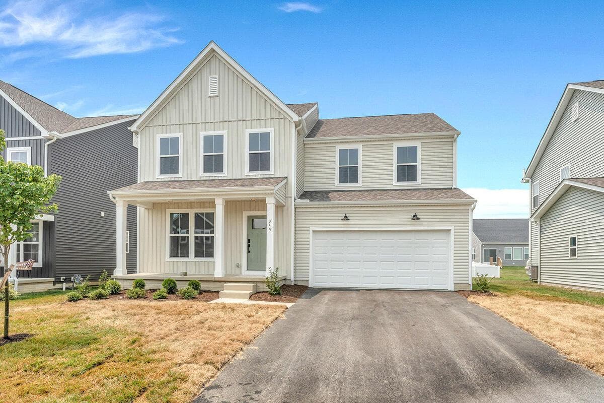 345 Canterbury Road, Commercial Point, OH 43116