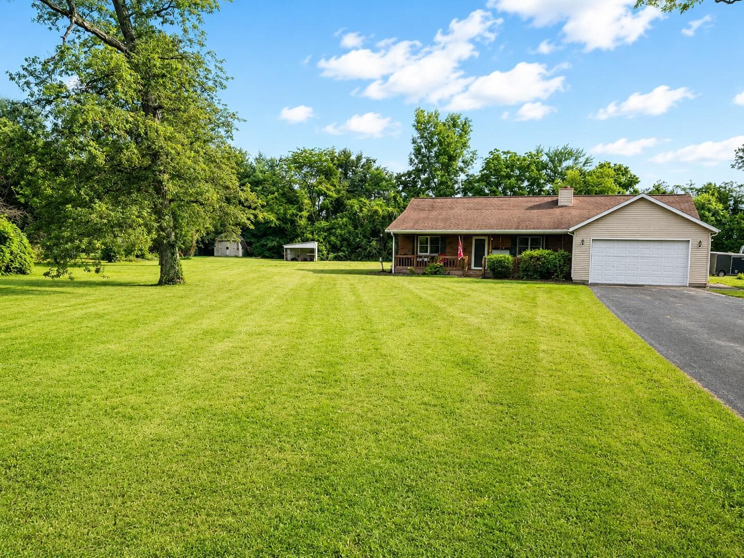4658 W Ford Road, Ashville, OH 43103