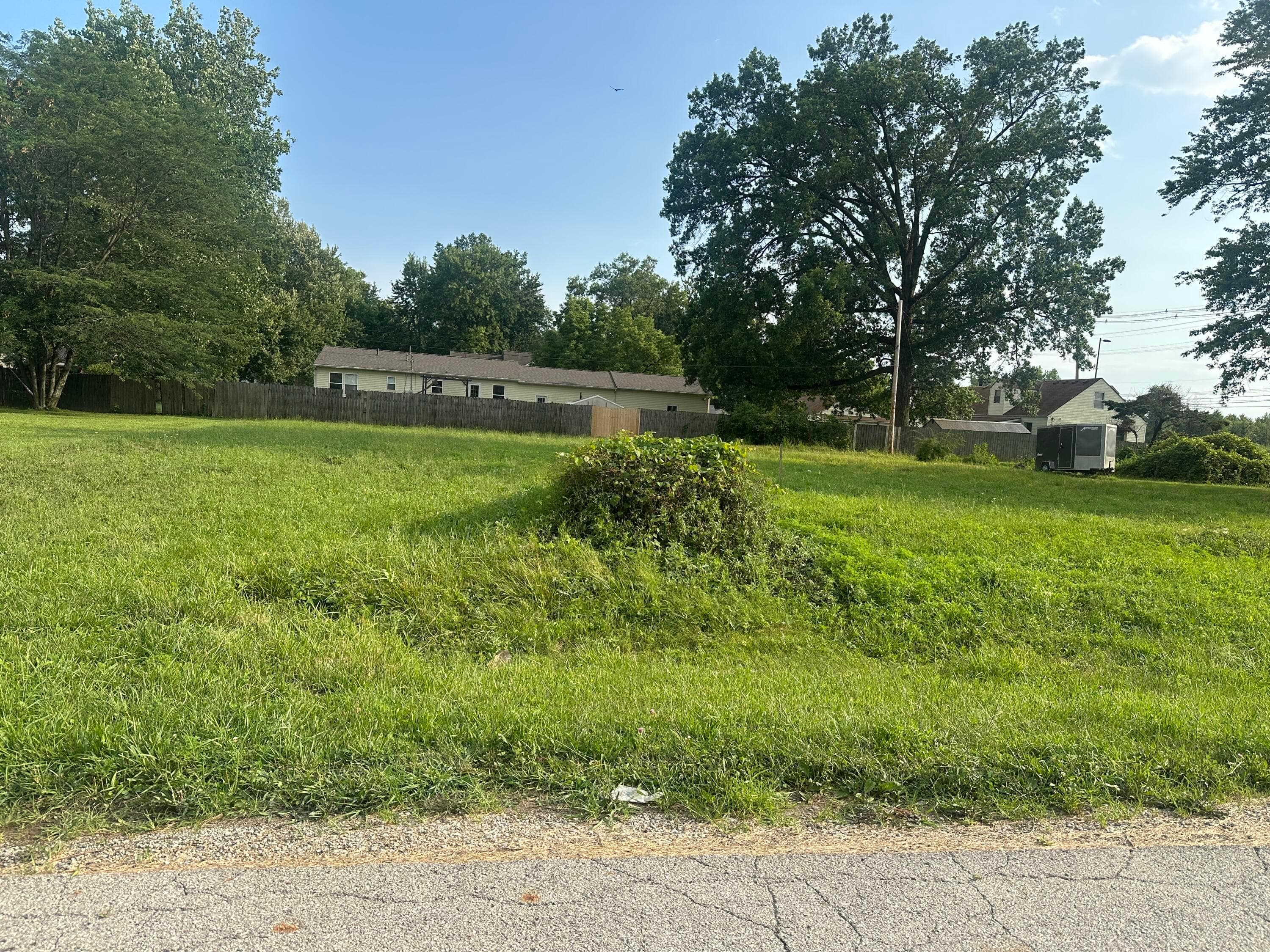 3703 E Genessee Avenue, Columbus, OH