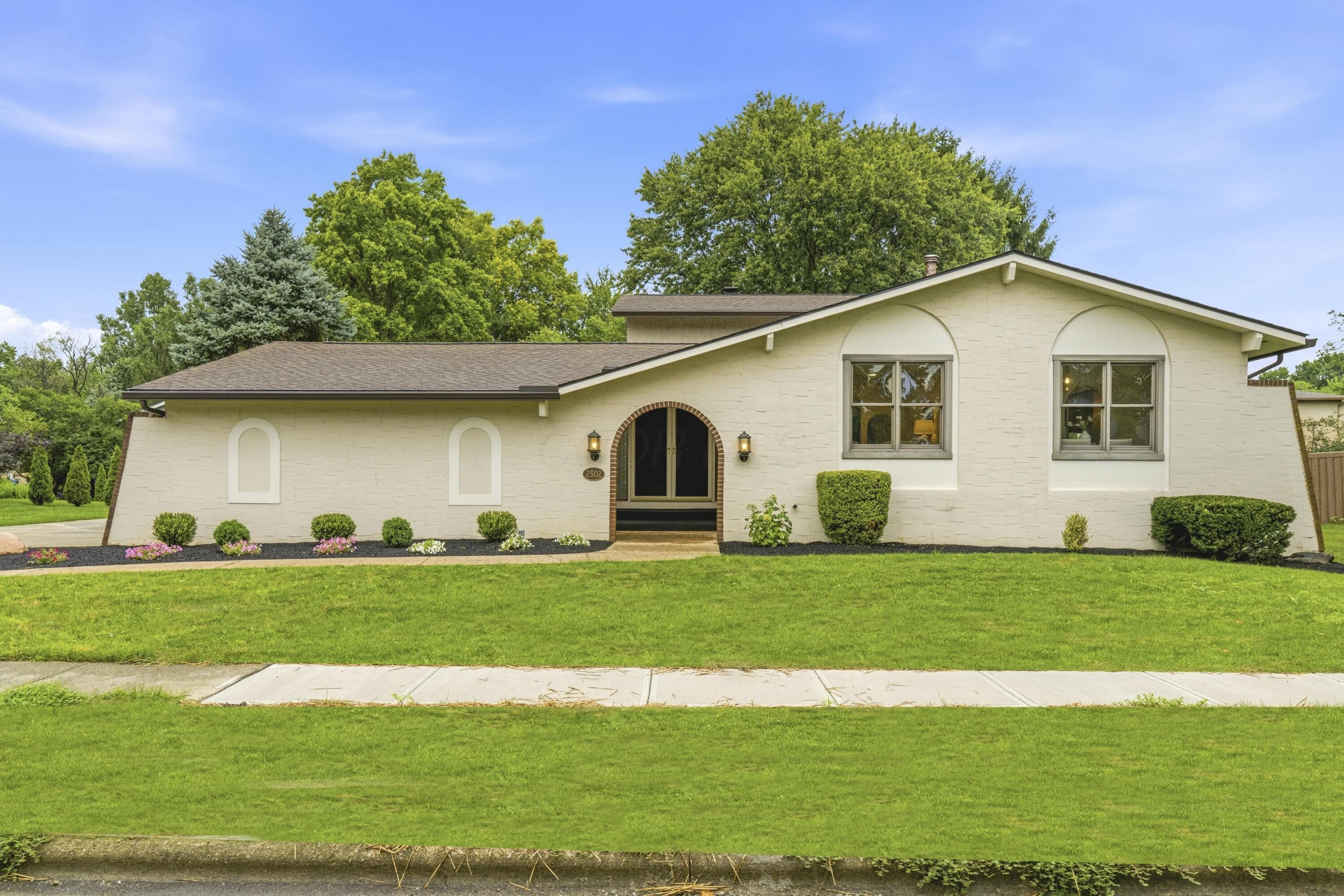 2502 Starford Drive, Dublin, OH