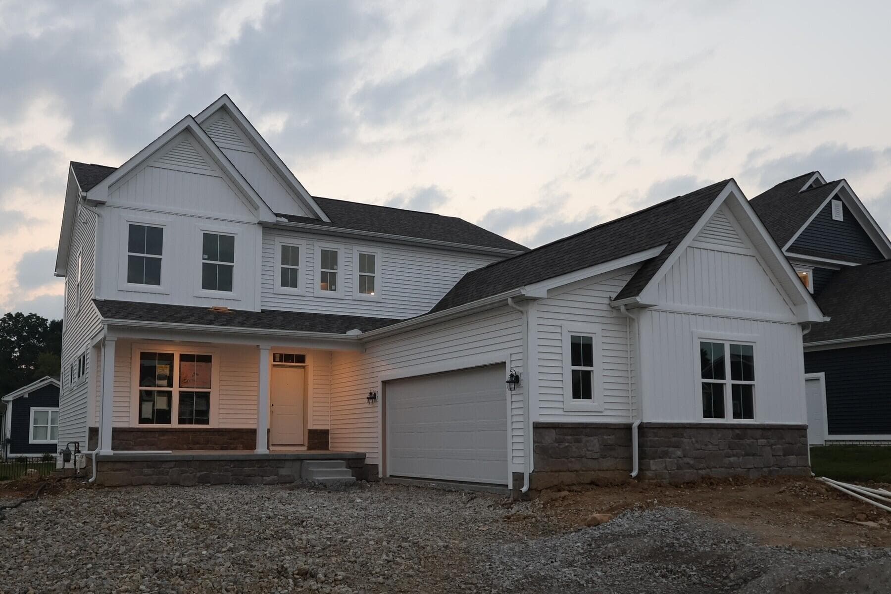 316 Reign Way, Pataskala, OH 43062