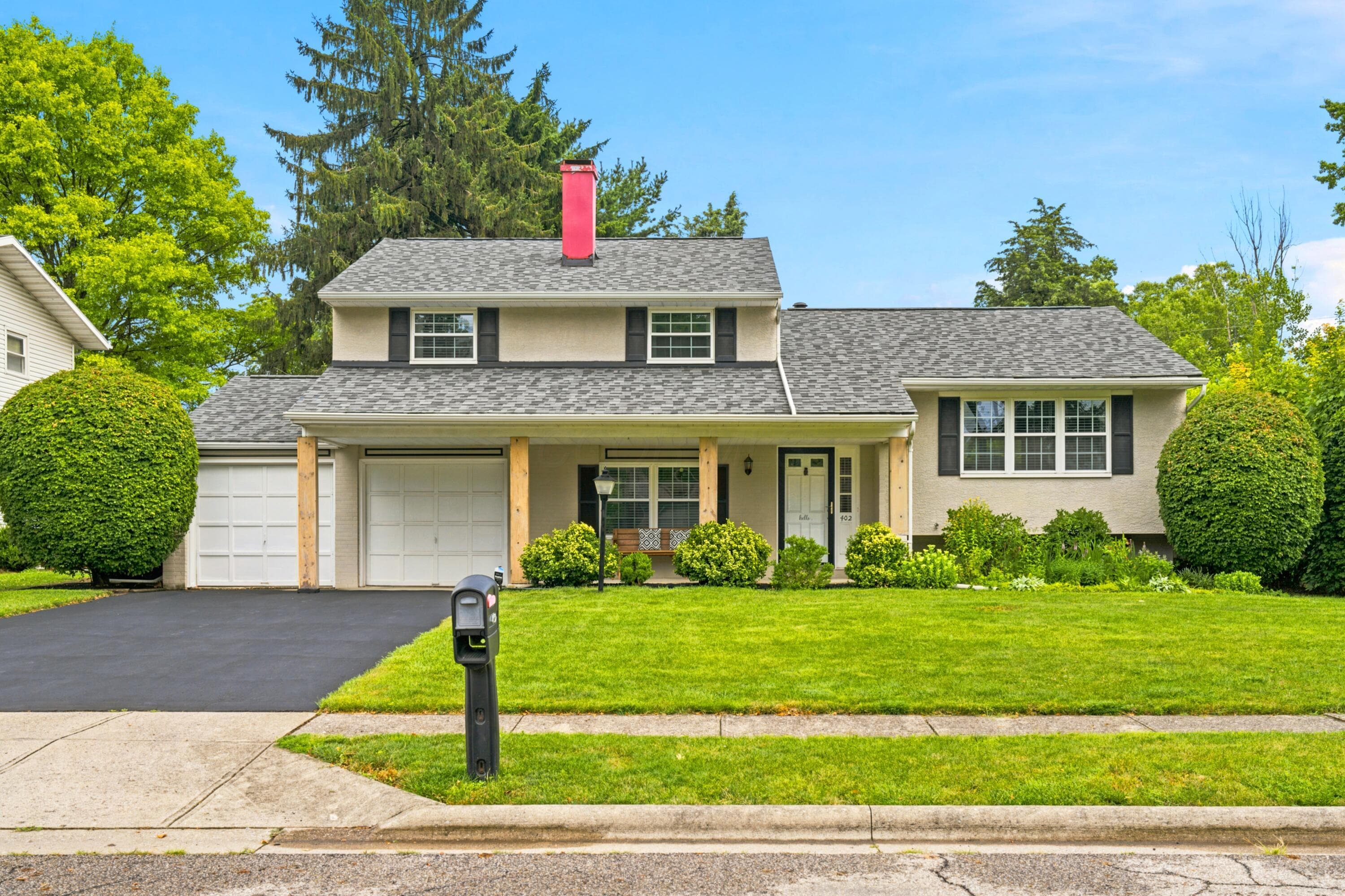 402 Hermitage Road, Columbus, OH
