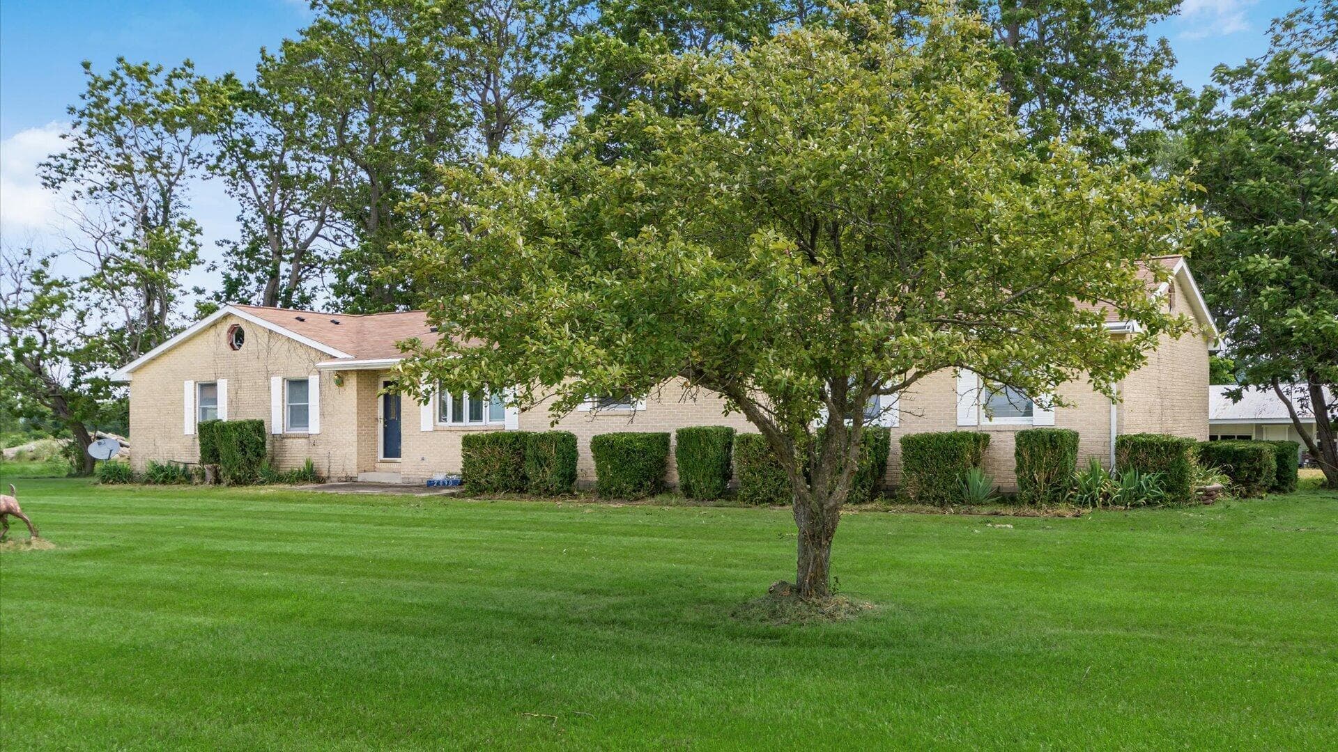 2090 N Sulphur Springs Road, West Alexandria, OH 45381