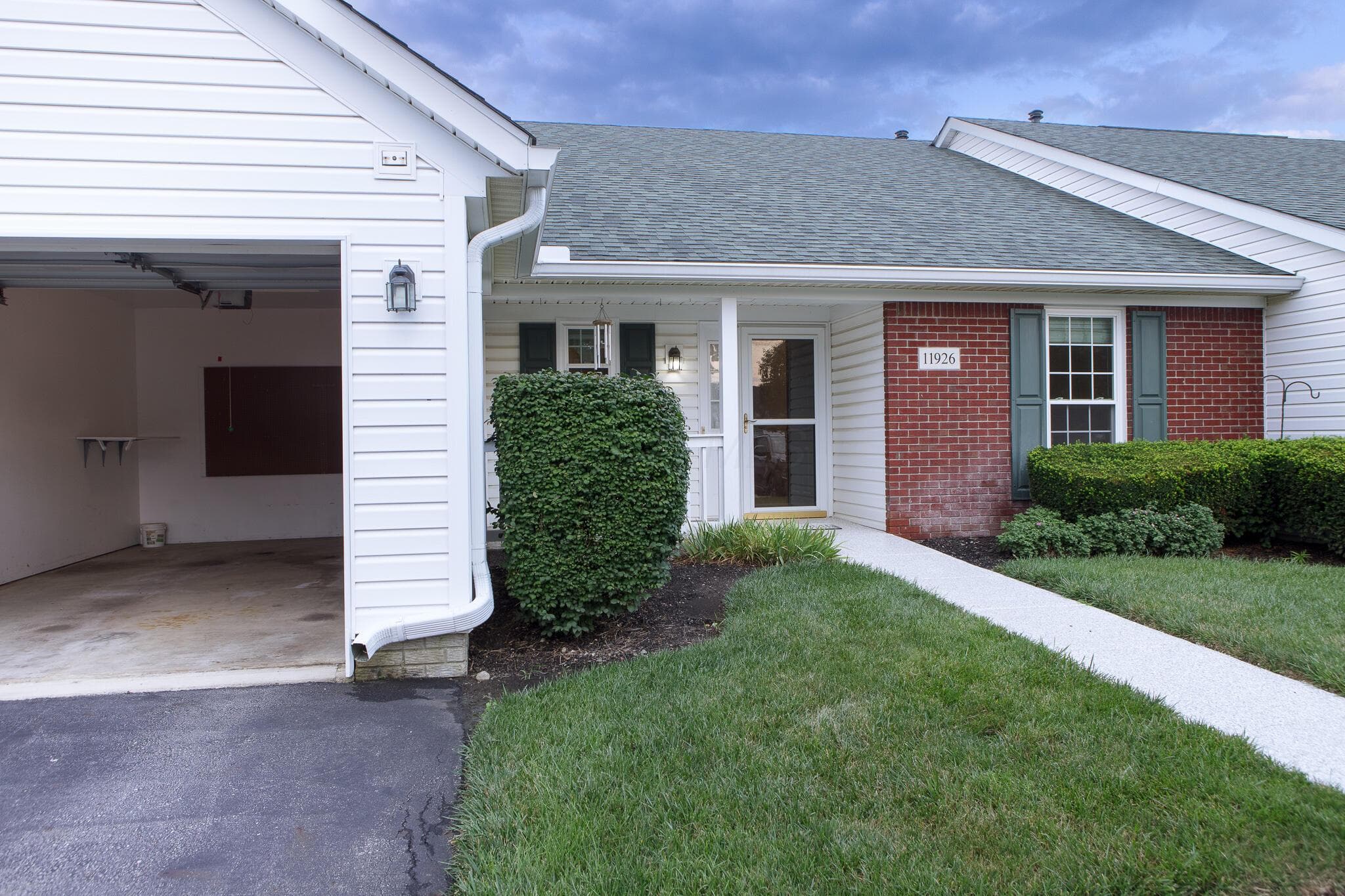 11926 Sandpiper Lane, Pickerington, OH 43147