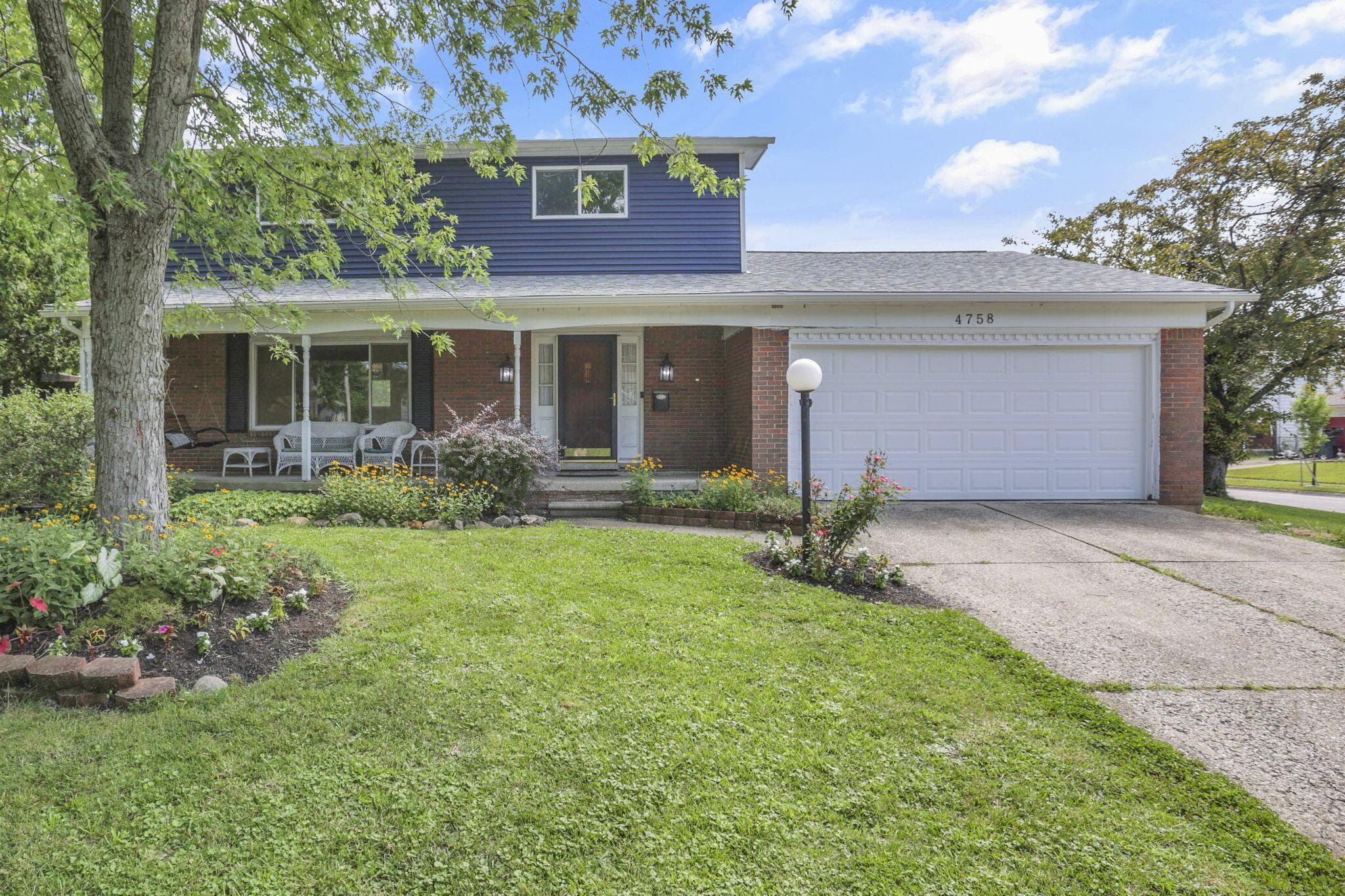 4758 Heatherton Drive, Columbus, OH