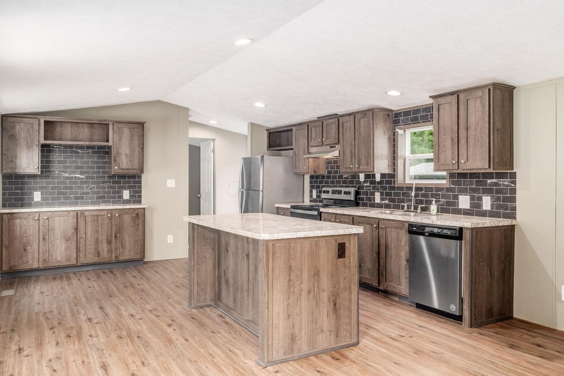 4711 Walnut Road #K10, Buckeye Lake, OH 43008